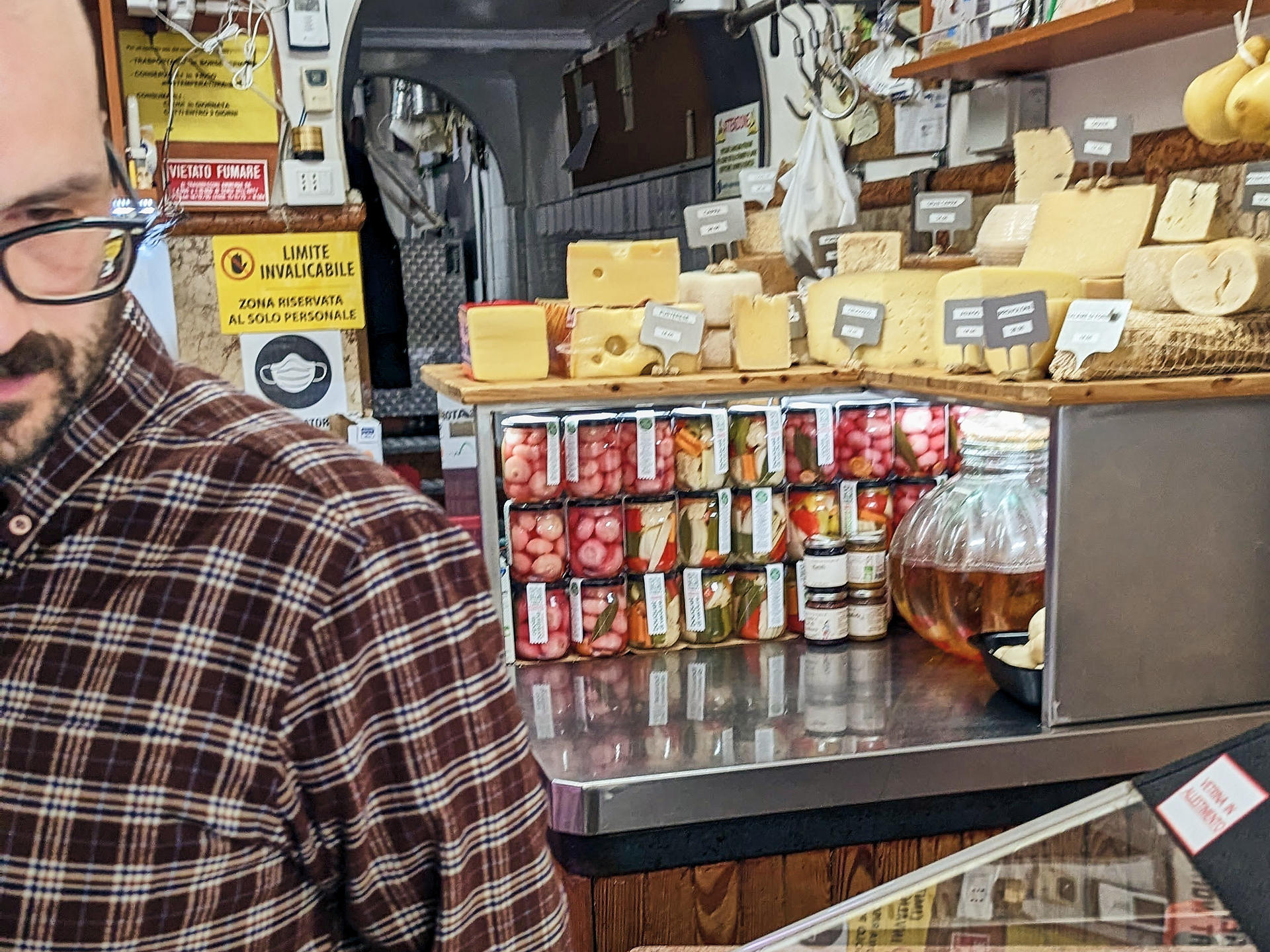 Food tour with wine tasting in Verona - Thumbnail 9