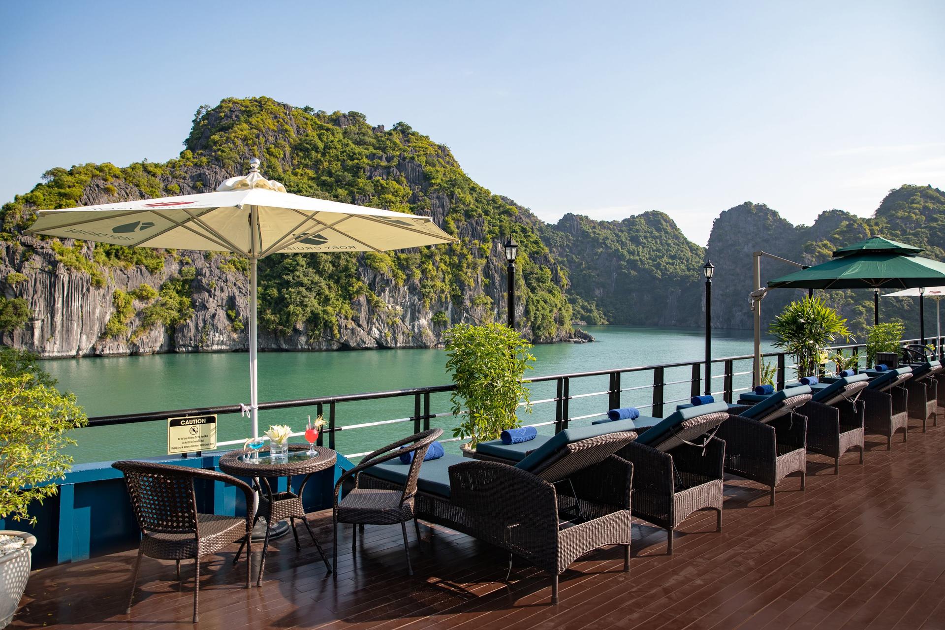 Rosy 3D2N Cruise: Ha Long Bay & Lan Ha Bay Tour - Thumbnail 8