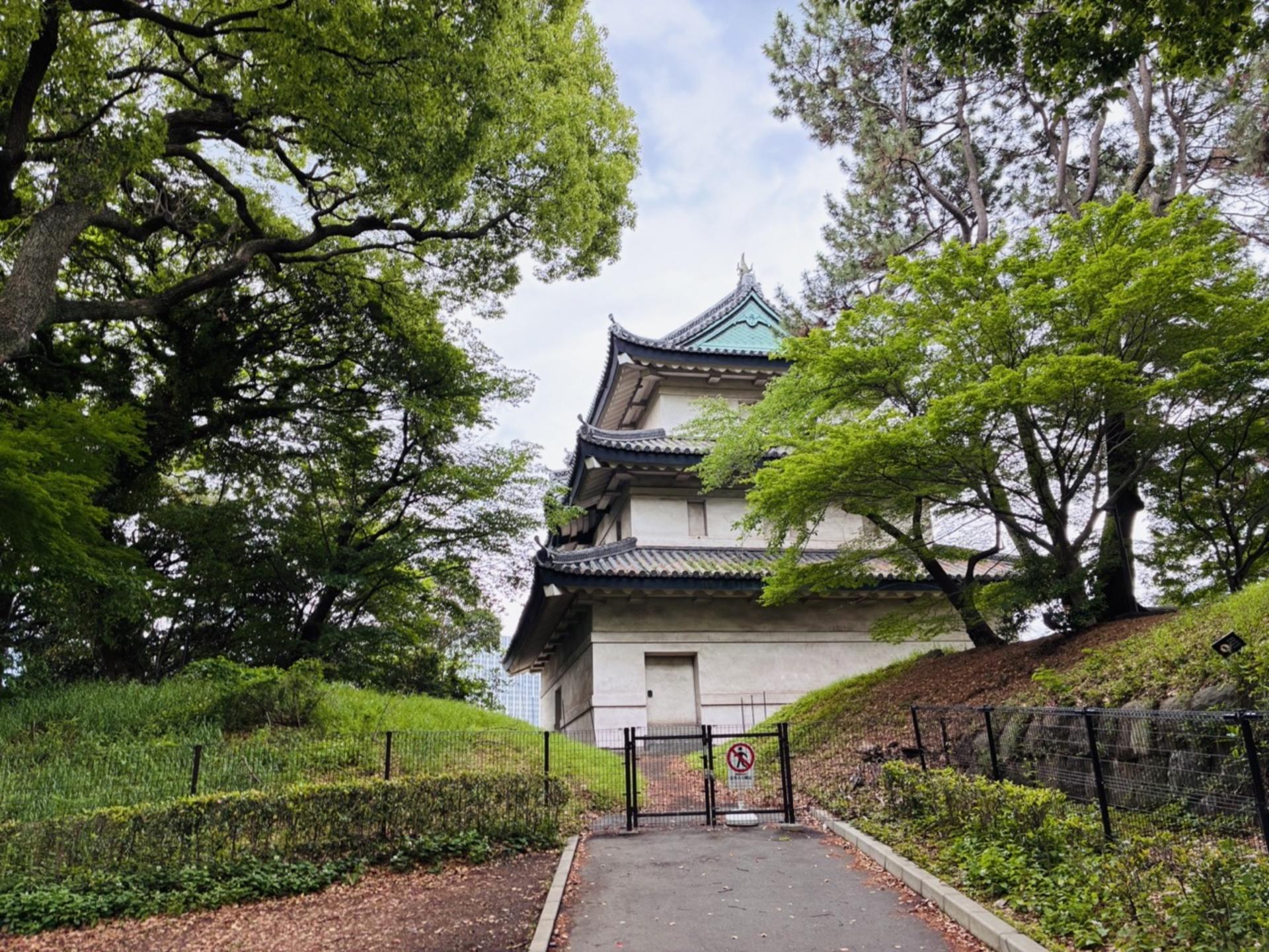 Tokyo: Imperial Palace & Shogun Castle Walking Tour - Thumbnail 28