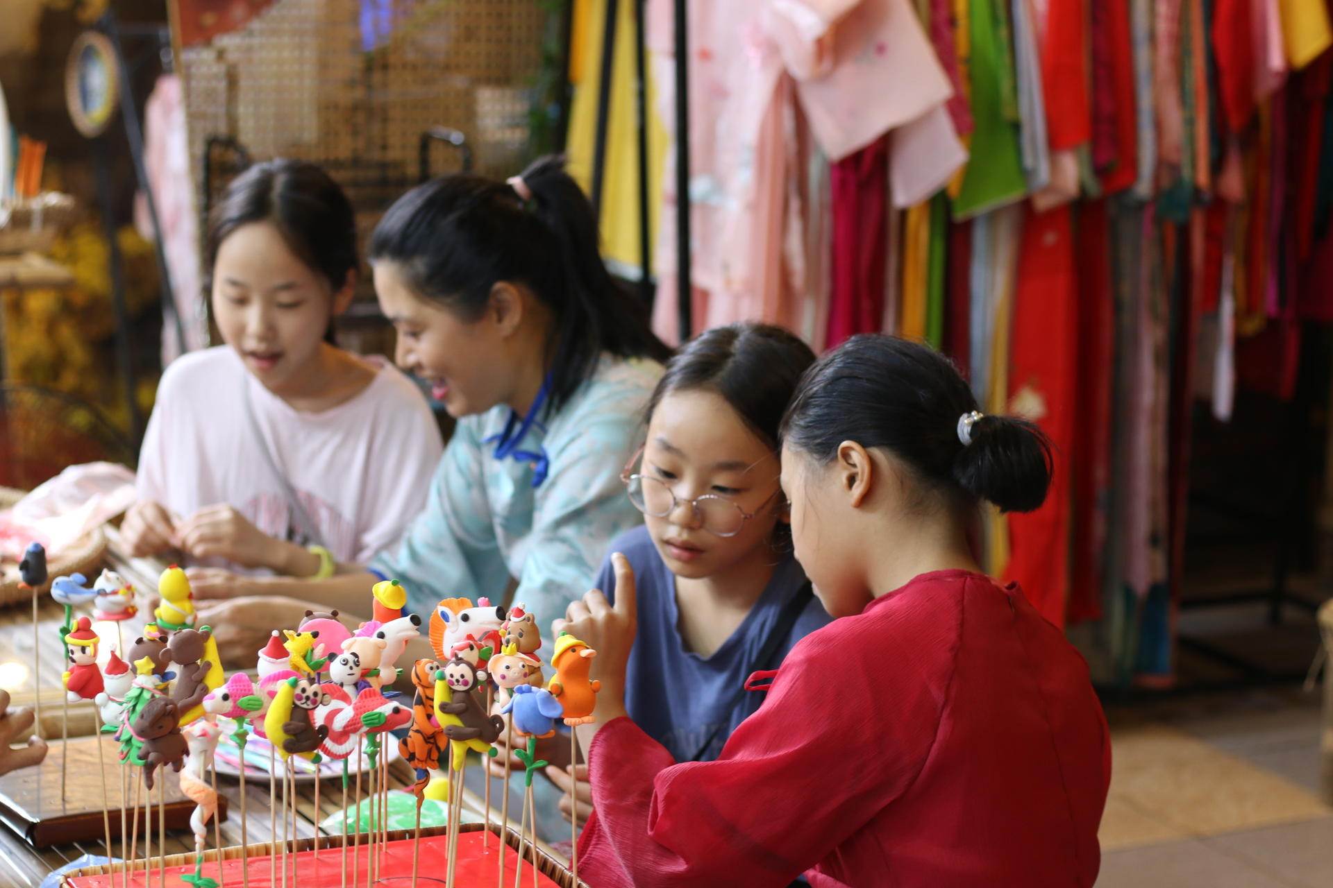 Traditional Afternoon Tea & Folk Craft Workshop in Nha Trang - Thumbnail 11
