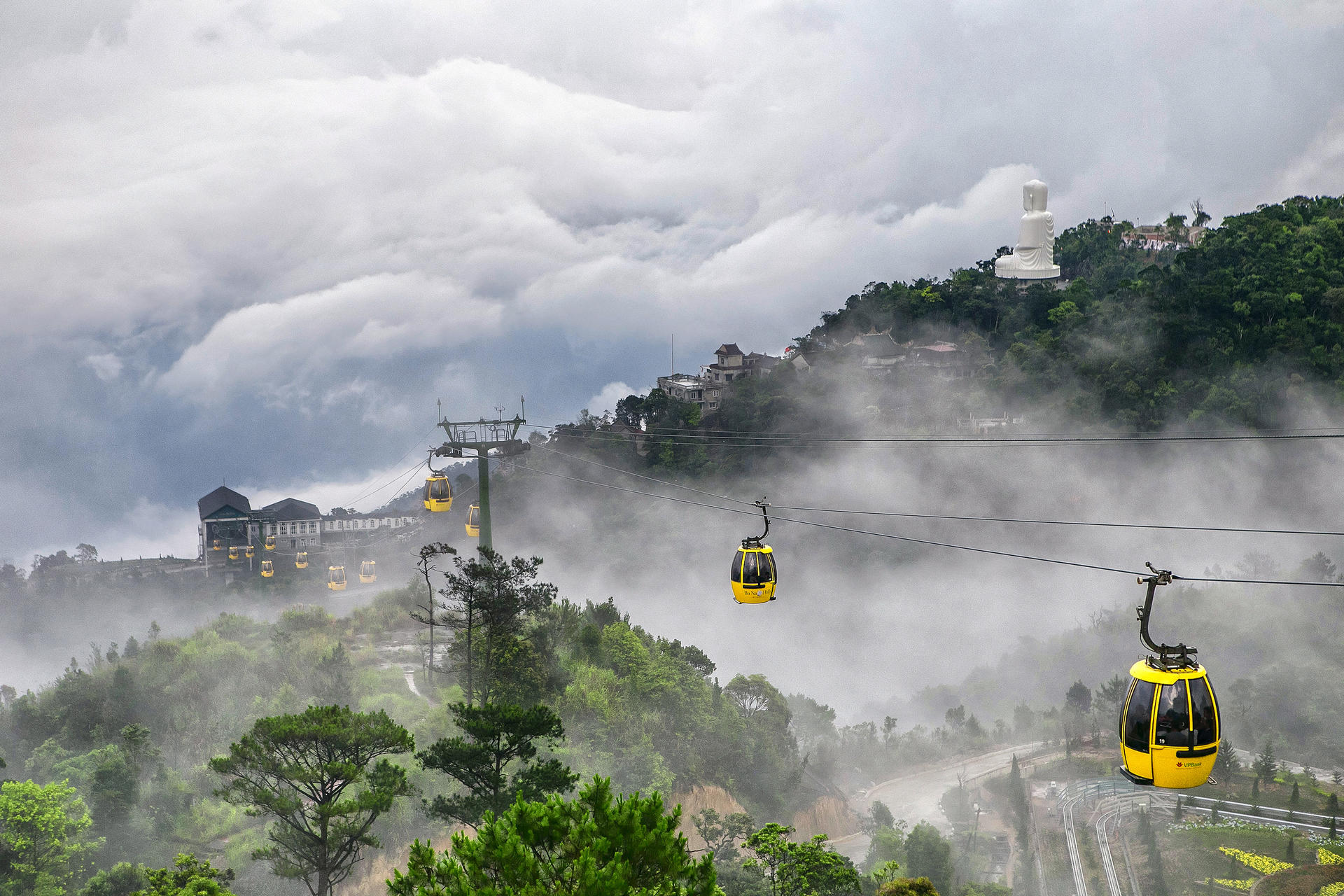 Alpine Coaster Experience at Sun World Ba Na Hills - Thumbnail 8
