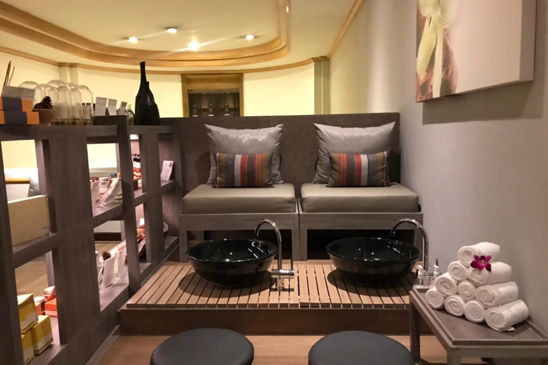 Let's Relax Spa at Arnoma Grand Hotel in Bangkok - Thumbnail 3