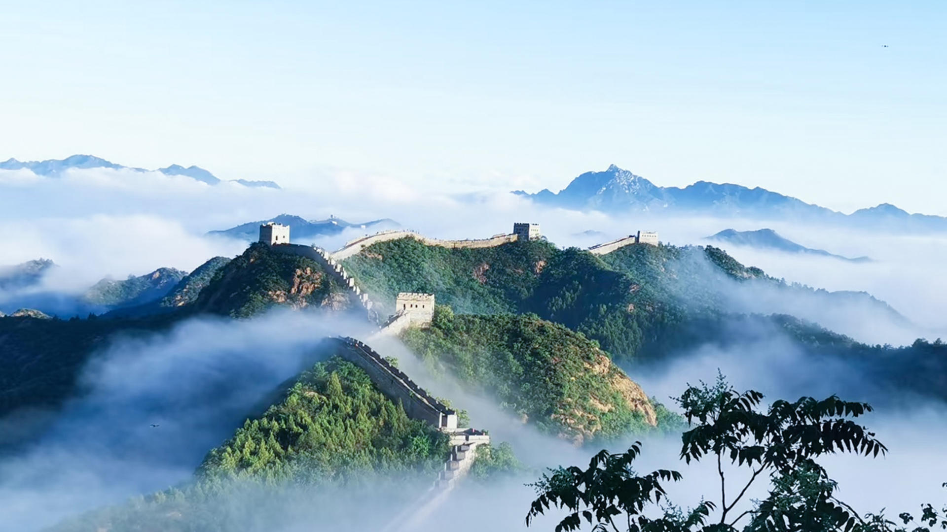 Beijing Jinshanling Great Wall Hiking Tour with Tickets - Thumbnail 3