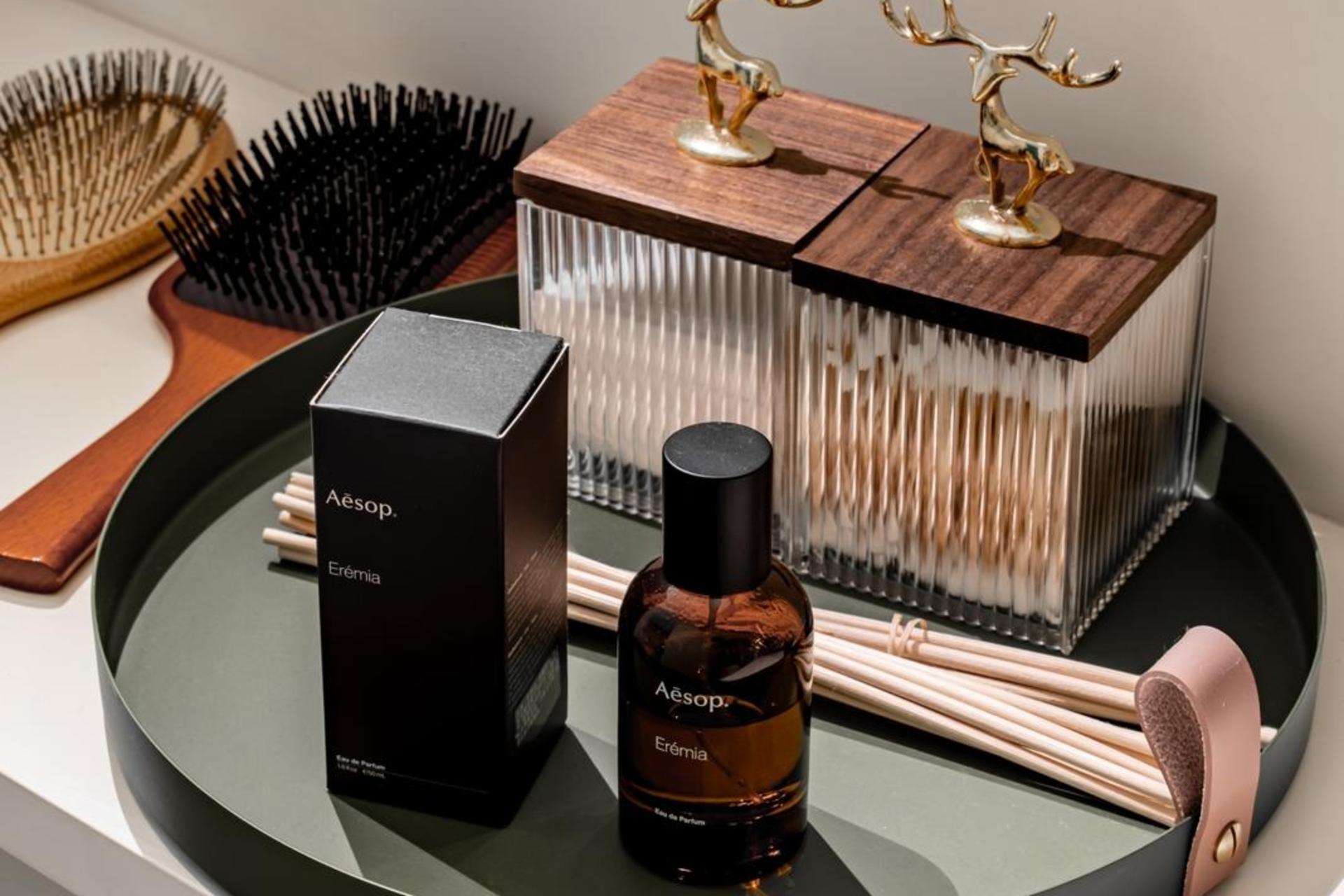 Eyeluxhk Limited - Massage & Wellness Experience | Eye Care | Foot Spa | Hot Stone Massage | Deep Tissue Massage | Causeway Bay - Thumbnail 8