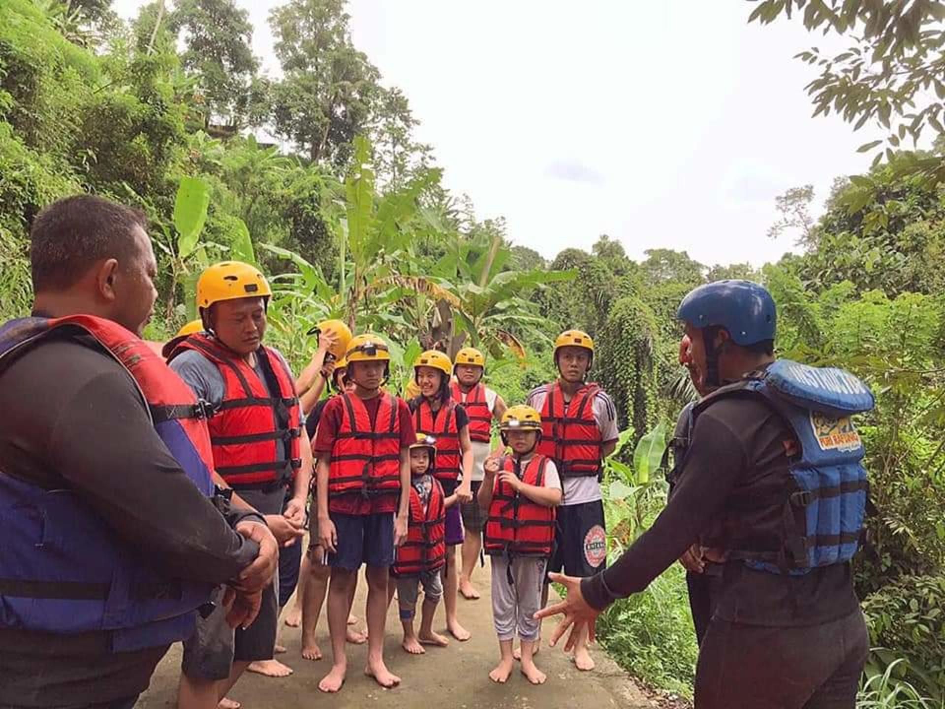 Ubud Cave Tubing Adventure in Bali - Thumbnail 2