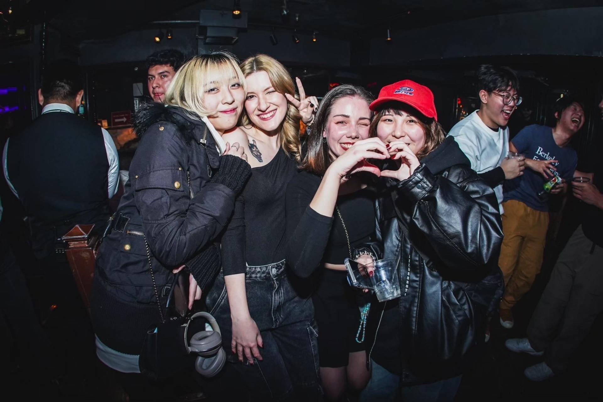 Osaka Umeda: OWL Nightclub Admission Ticket (For Foreign) - Thumbnail 17