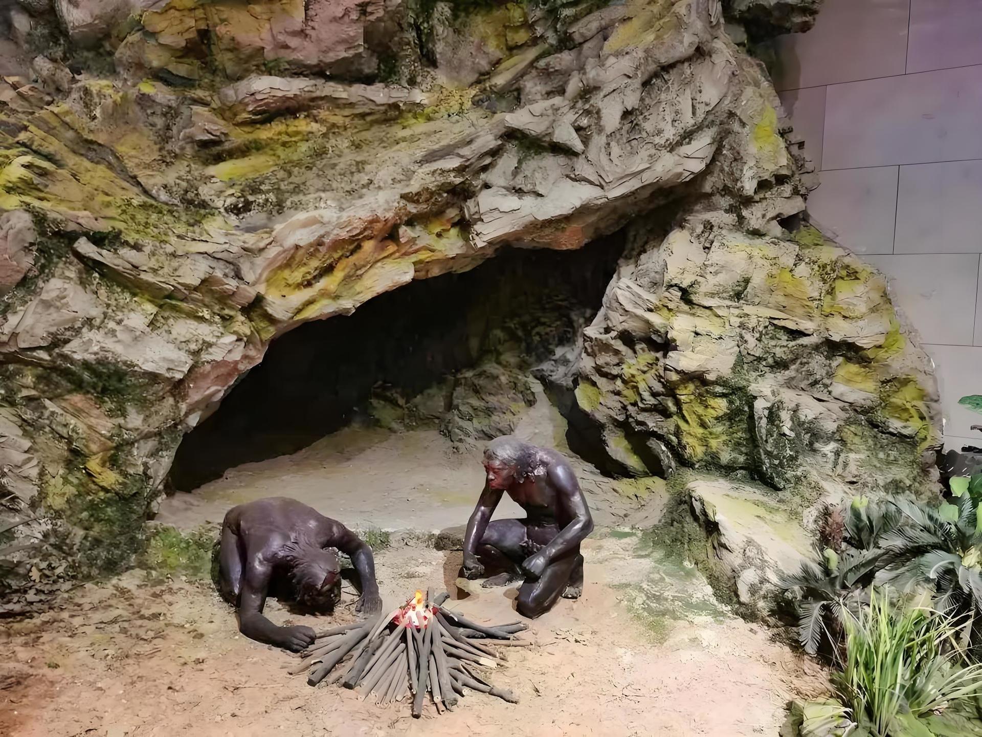 Private Beijing Day Tour: Peking Man Site at Zhoukoudian & Marco Polo Bridge - Thumbnail 2