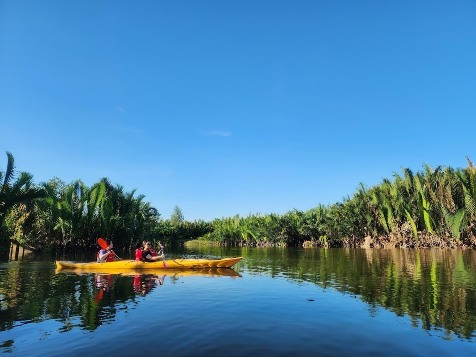 Stand Up Paddle Boarding Experience in Hoi An - Thumbnail 16