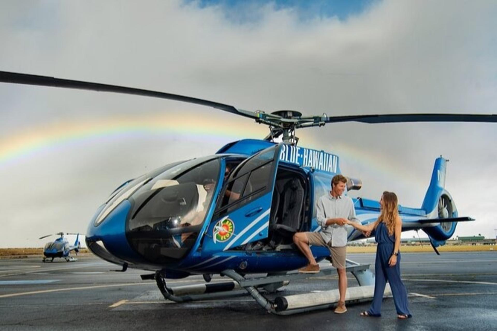 Maui and Molokai Spectacular Helicopter Tour - Thumbnail 3