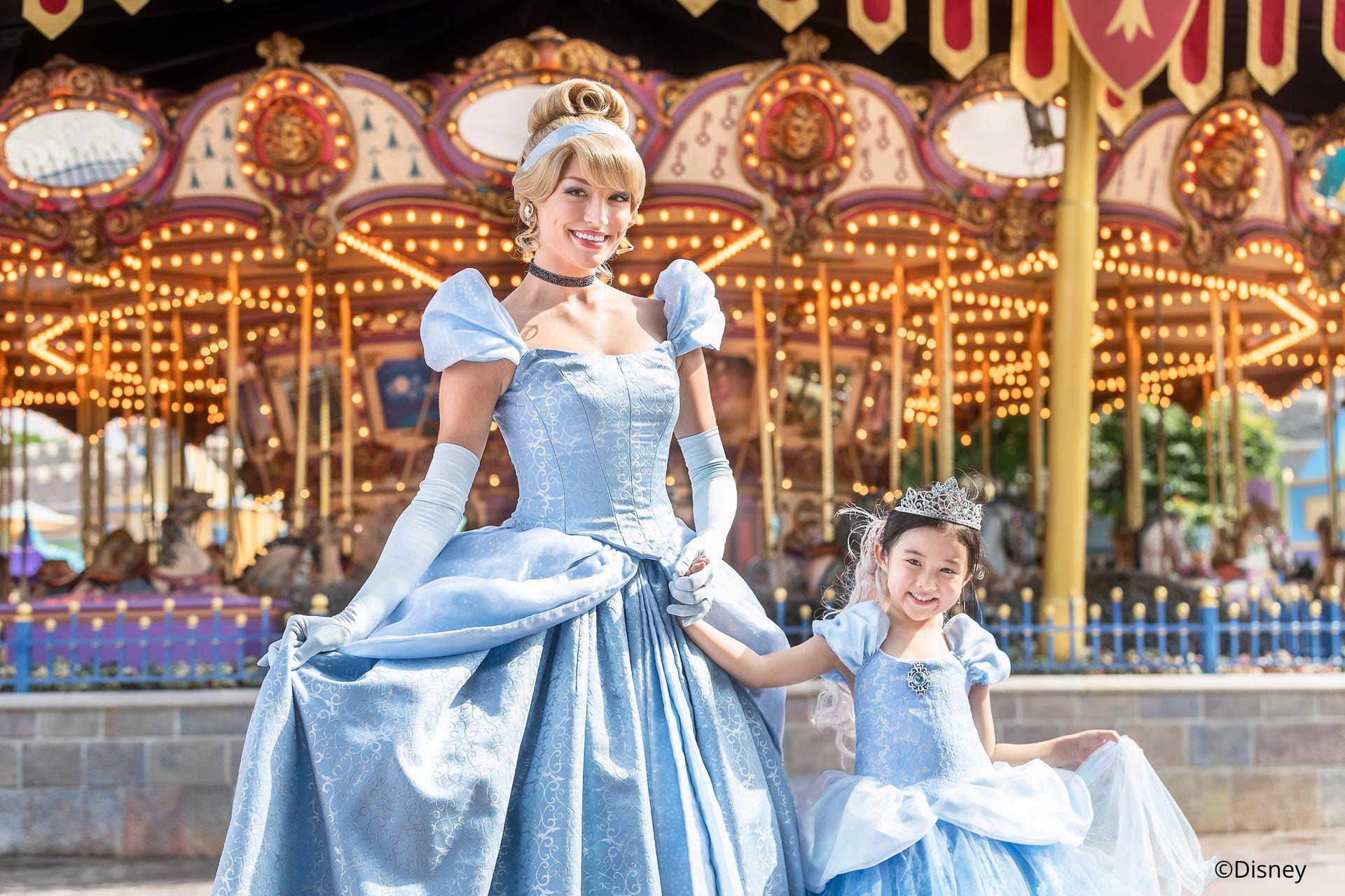 BibbidiBobbidiBoutique - Disney Princess Make-up and Photo Shooting Service - Image 1