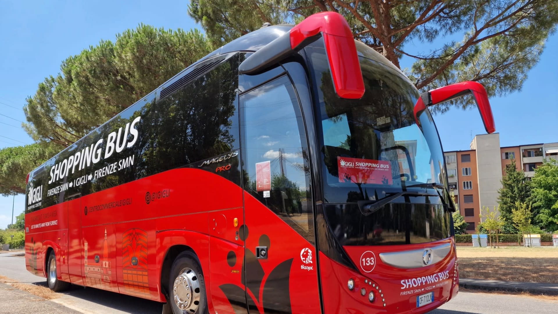 "I Gigli" shopping center shuttle bus - Thumbnail 2