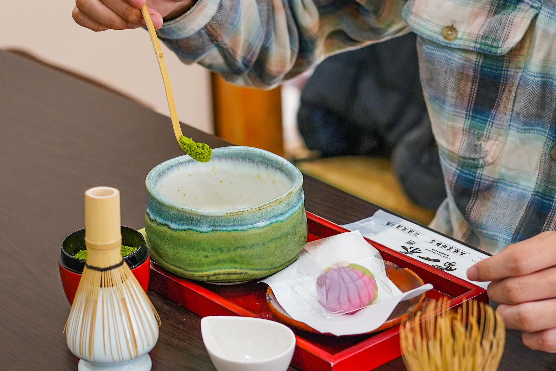 Asakusa Culture & Matcha Making Walking Tour with Lunch - Thumbnail 19