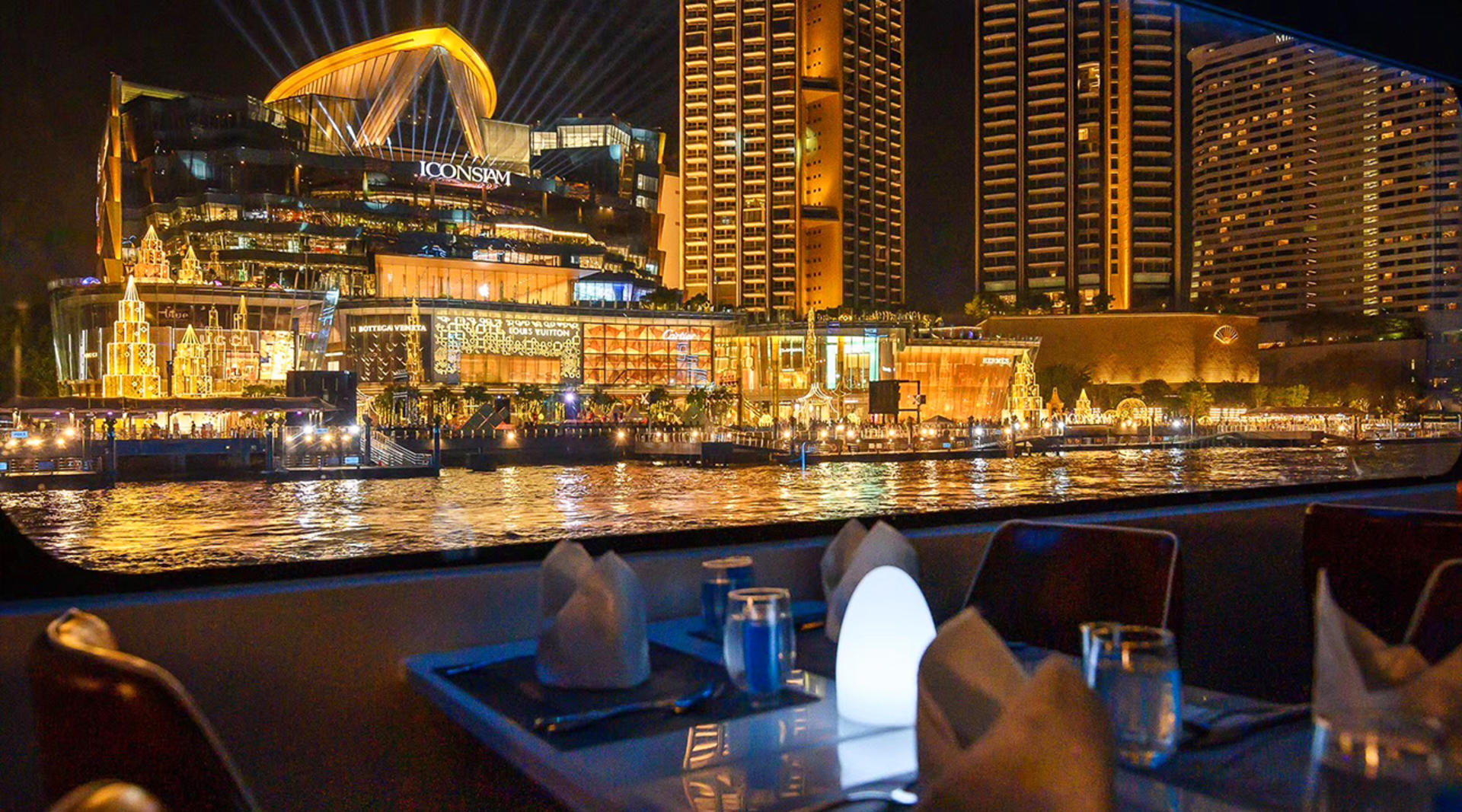Royal Princess Dinner Cruise in Bangkok - Thumbnail 5