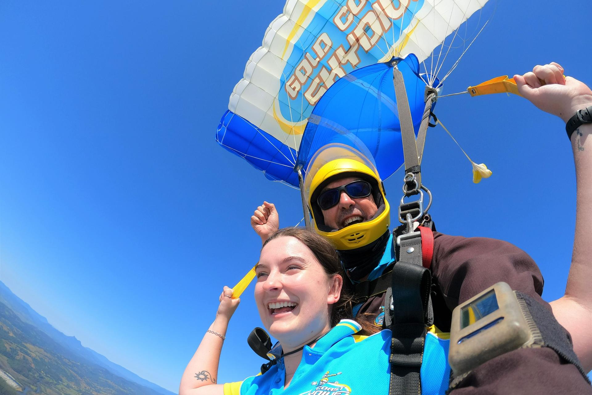 Beach Landing Tandem Skydive Experience - Thumbnail 10