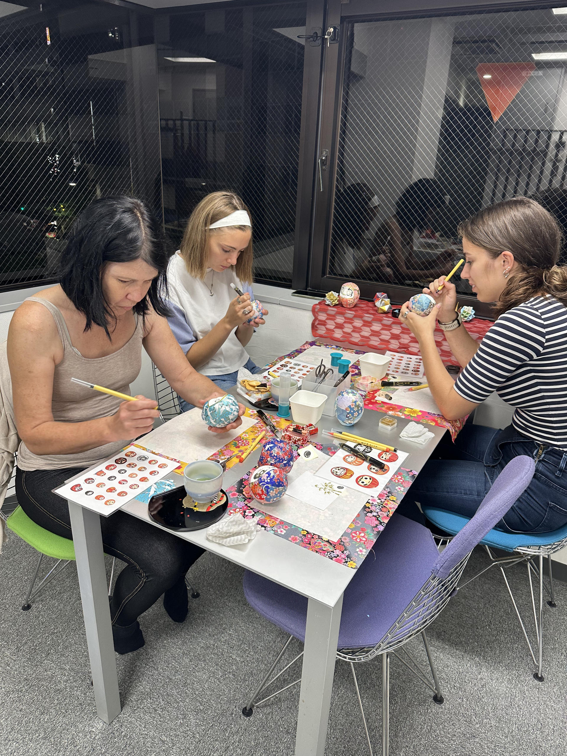 Daruma Workshop by Making your Own Japanese Souvenir in Shinjuku - Image 1