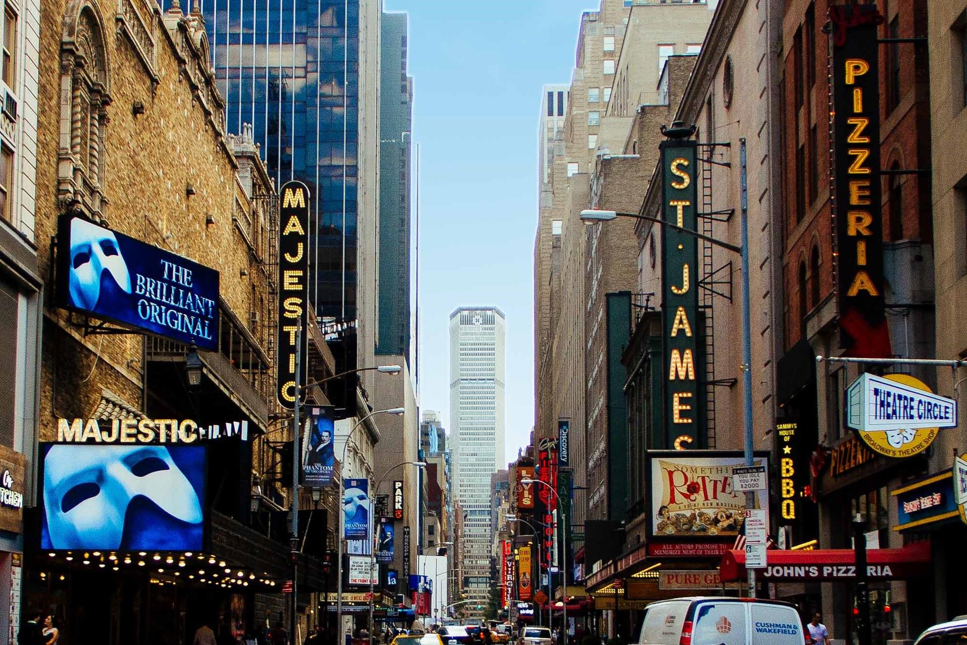Broadway and Times Square Insider Tour with Theater Professional - Thumbnail 6
