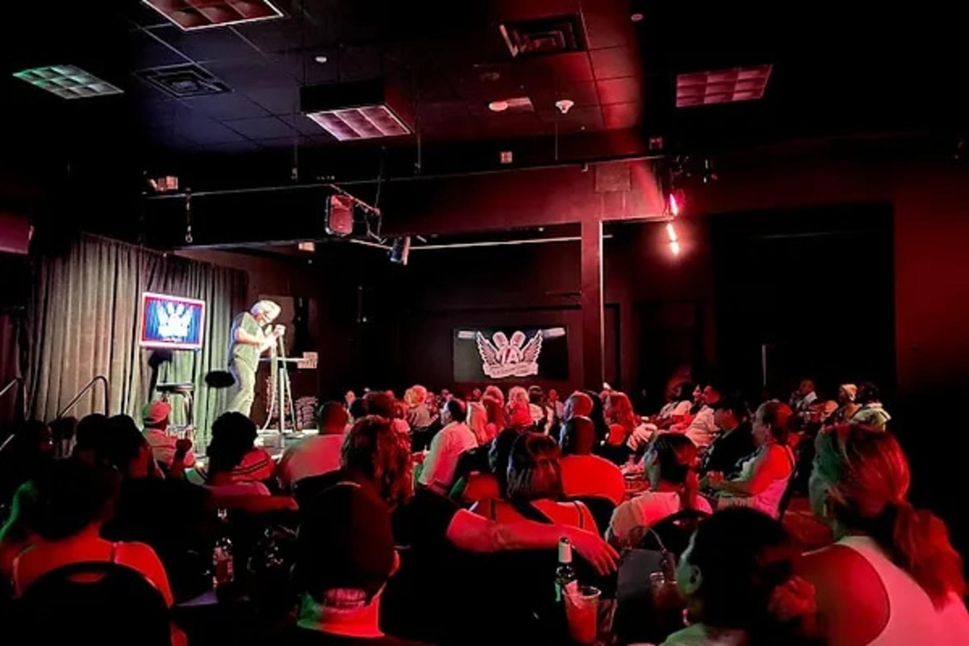 Las Vegas Brew-Ha-Ha Craft Beer and Comedy Club Tour - Thumbnail 3