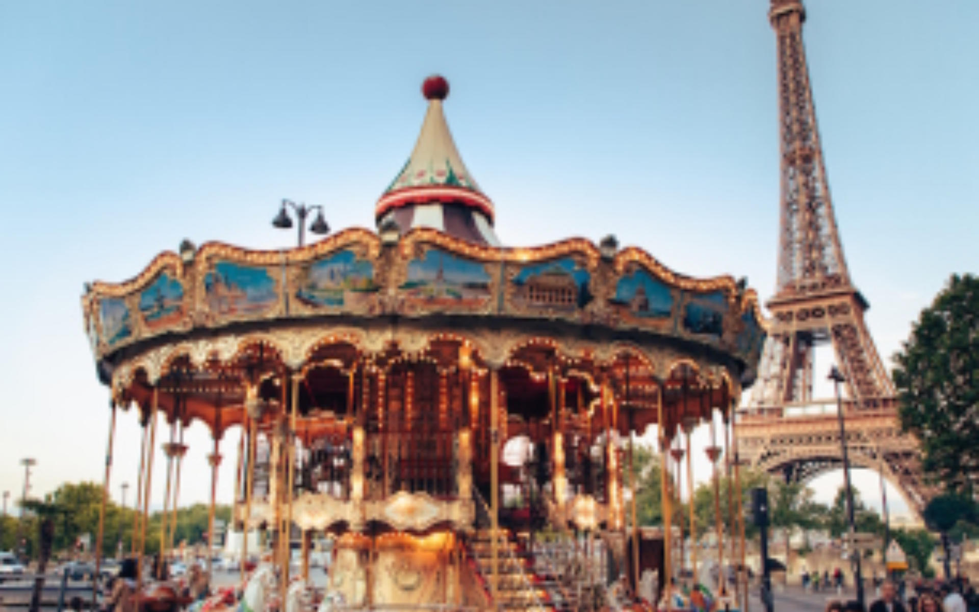 Paris Kids Bus Tour by Tootbus - Thumbnail 4