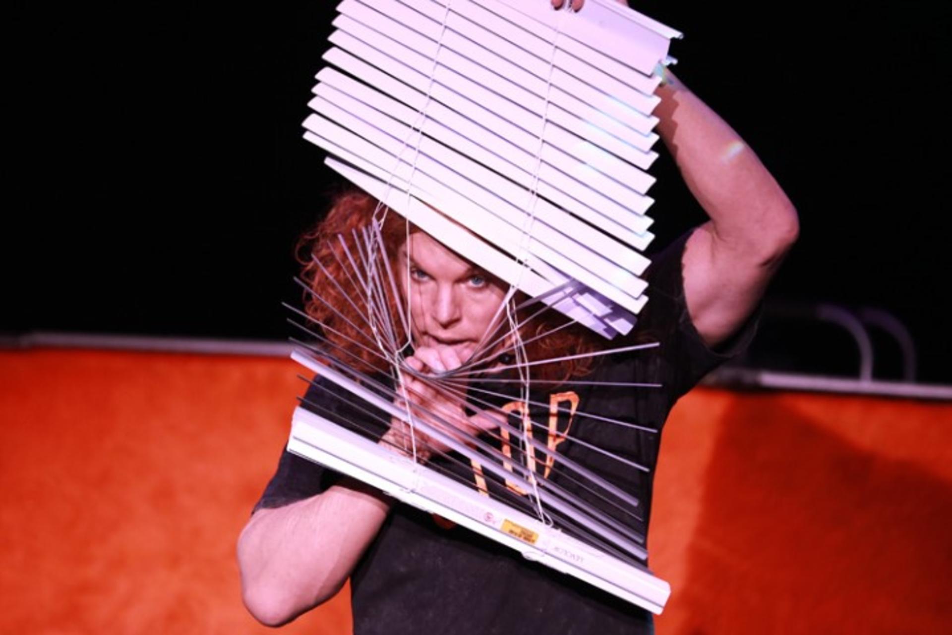 Carrot Top Show in Las Vegas - Thumbnail 6