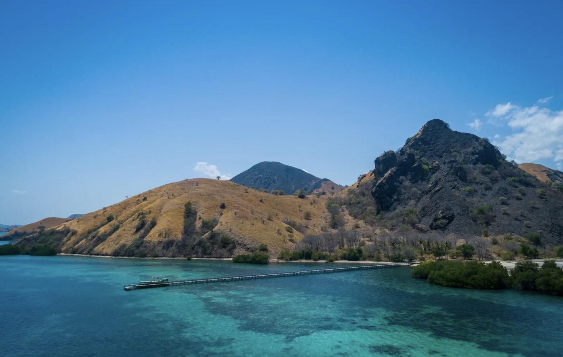 Baby Sharks & Coral Reef Adventure by AYANA Komodo Waecicu Beach - Thumbnail 3