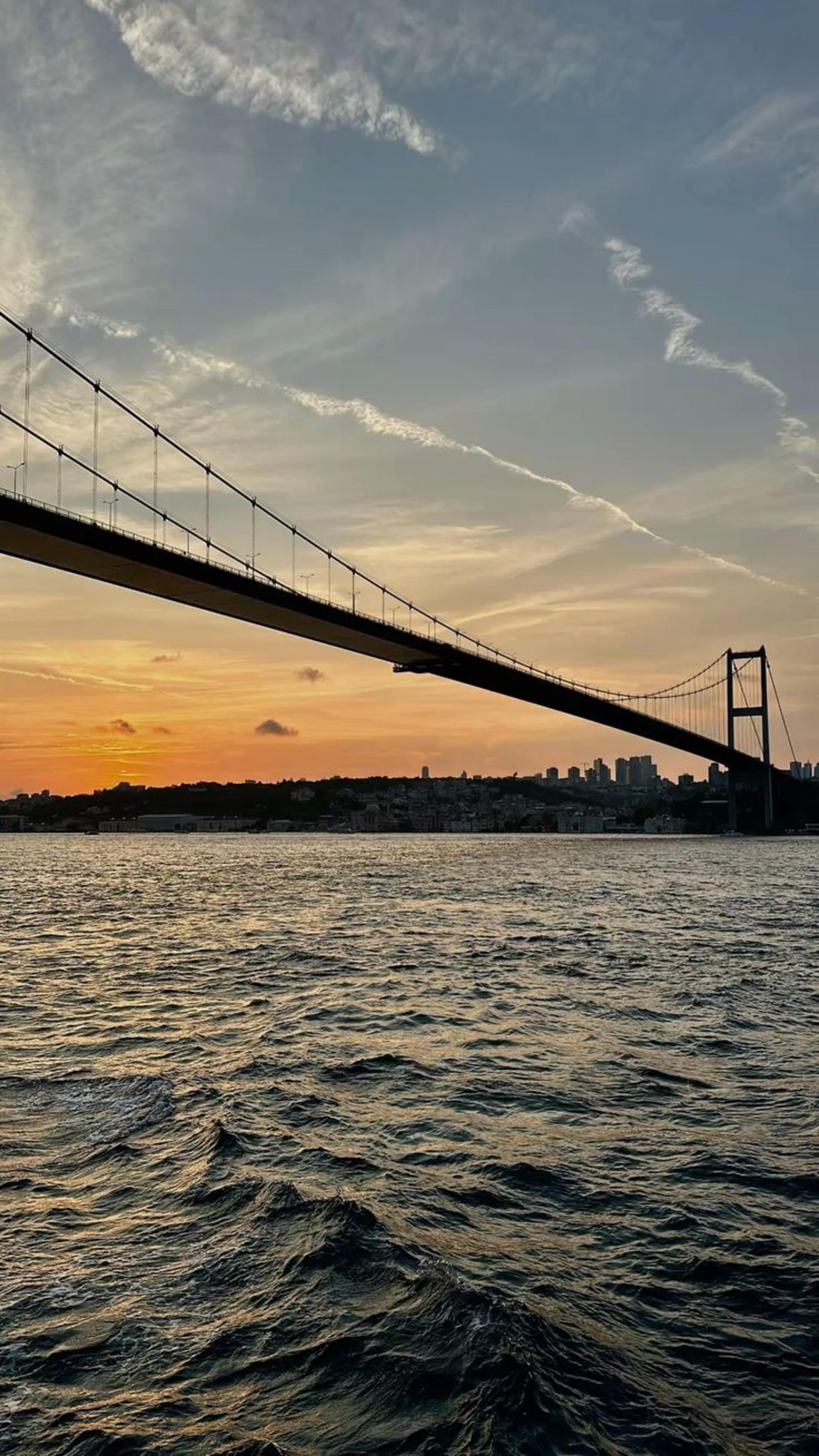 Istanbul Bosphorus Sunset Yachting: Sips, Sights & Stories - Thumbnail 56