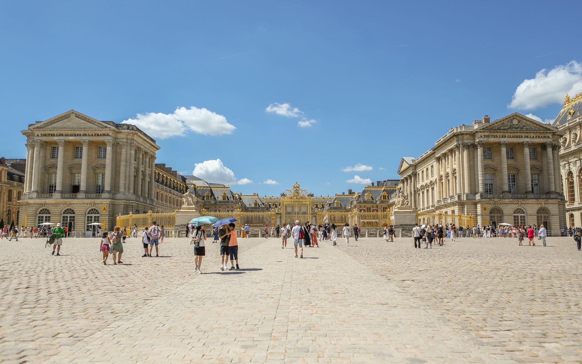 Paris in two days: Louvre, Notre Dame, Versailles, the Orsay Museum - Thumbnail 10