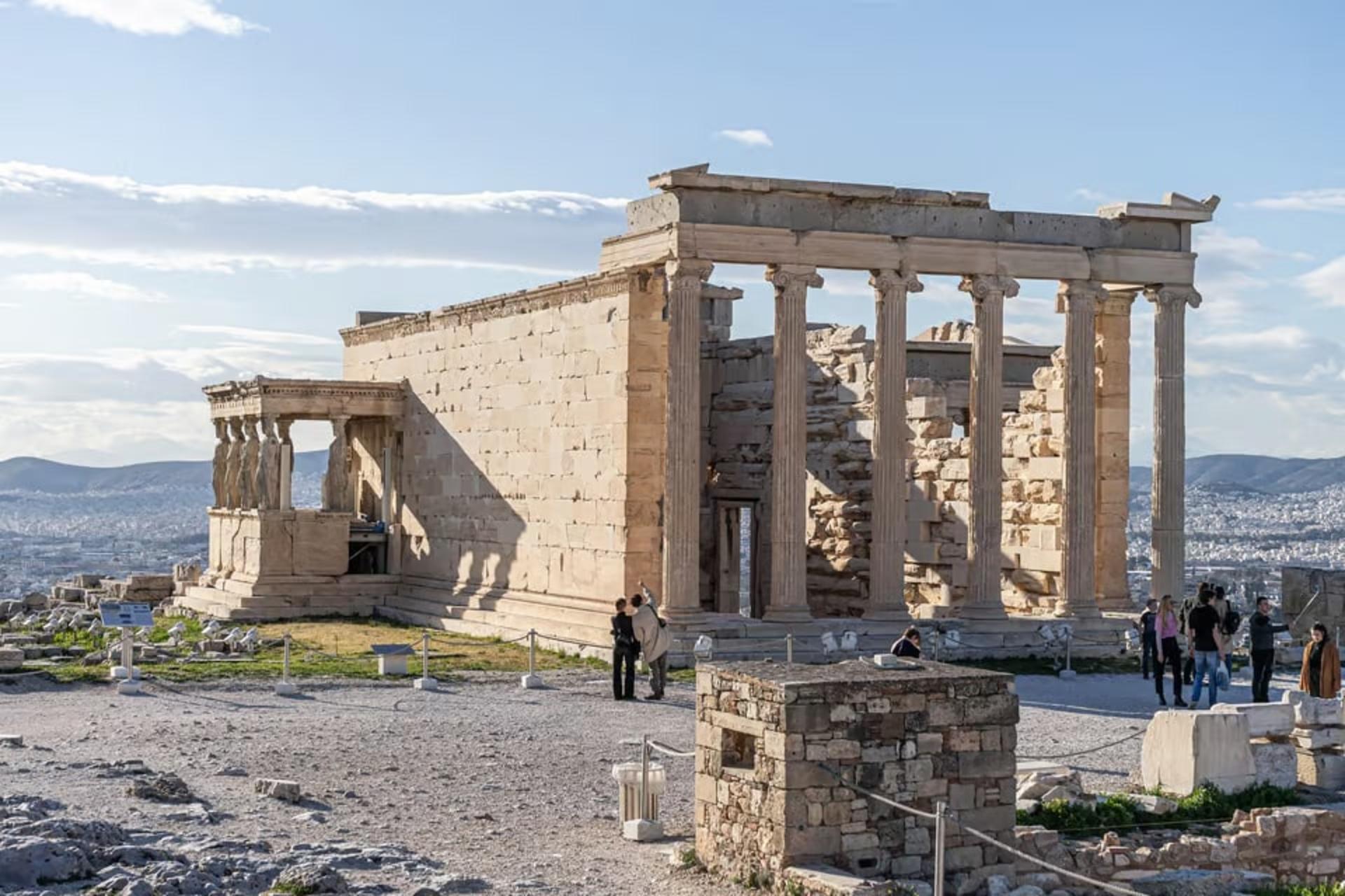 Acropolis and Partnenon e-bike tour in Athens  - Thumbnail 5