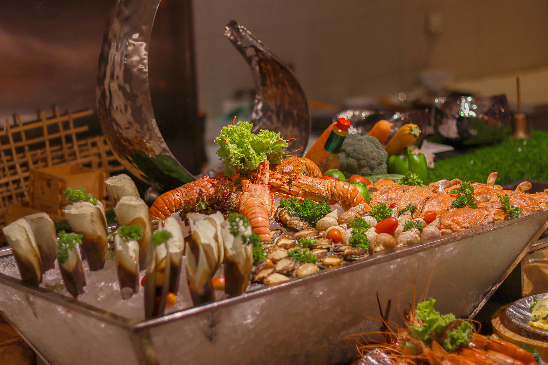Seafood Sunday Brunch At Novotel Saigon Centre - Food Exchange - Thumbnail 28
