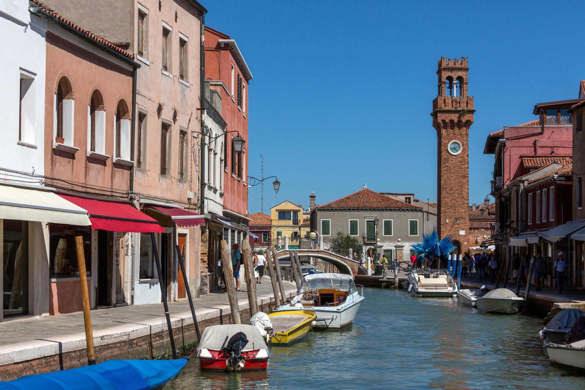 Self Guided Tour of Venice's Best Kept Secrets - Thumbnail 6