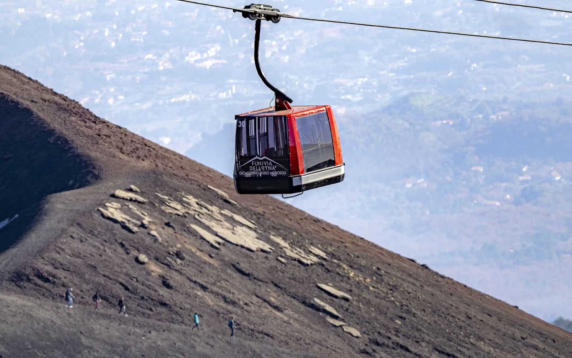 Mount Etna roundtrip cable car ticket in Nicolosi - Thumbnail 3