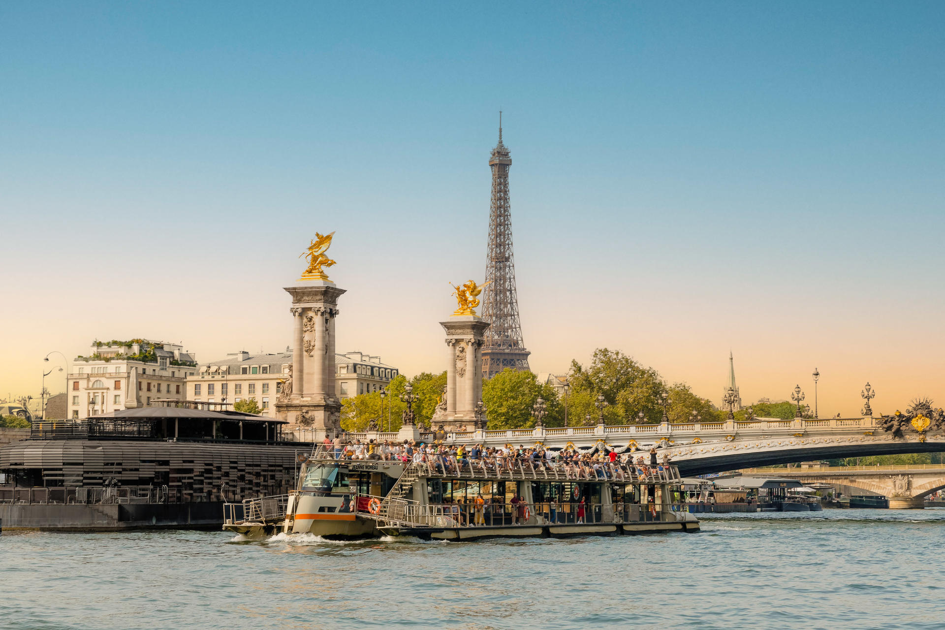 Moulin Rouge Show with Seine River Cruise Ticket in Paris - Thumbnail 6