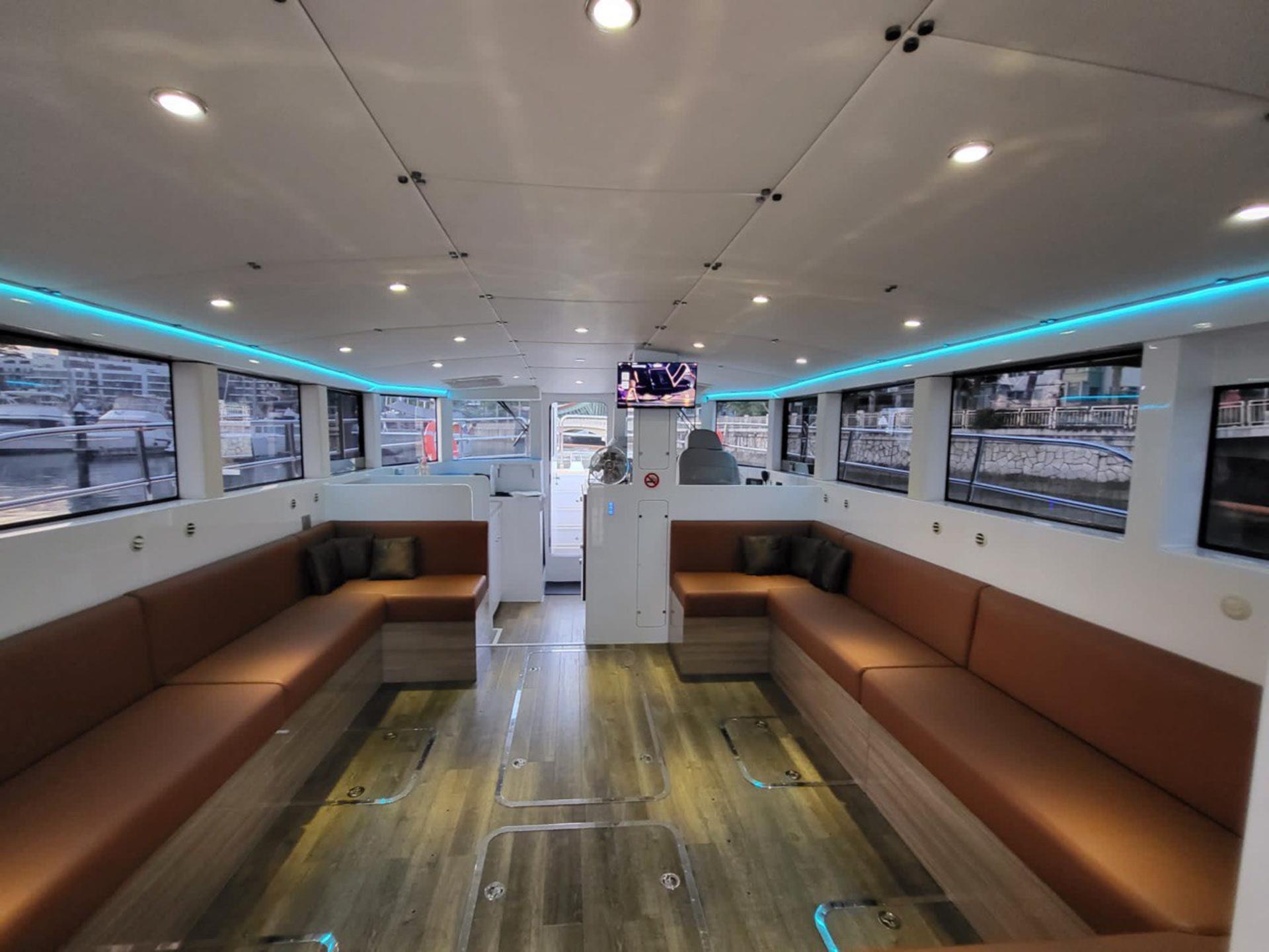 Singapore Yacht Charter by White Sails - Thumbnail 2