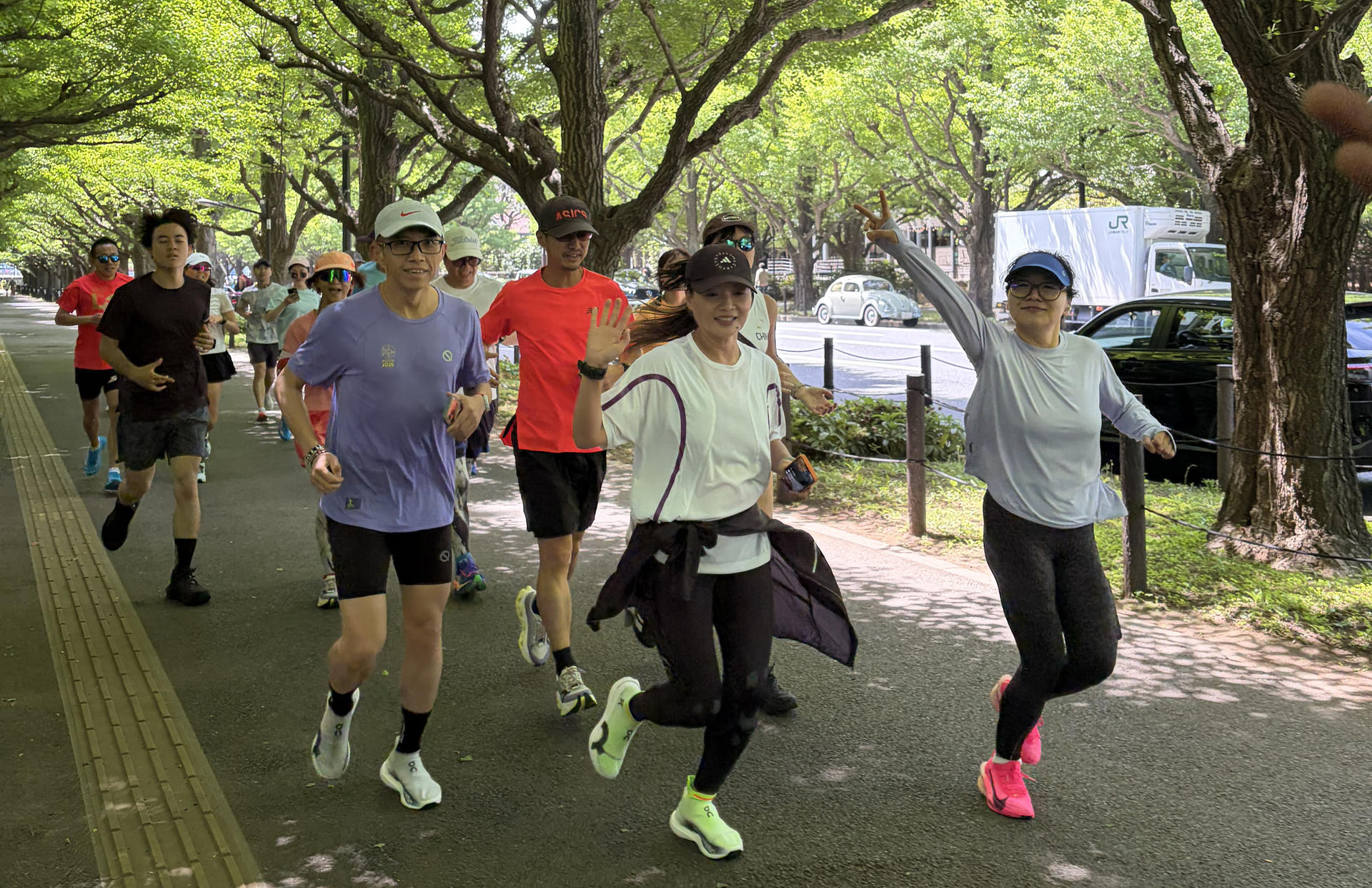 [ALPEN RUN MEIJI PARK] Tokyo Sightseeing Running Experience - Image 1