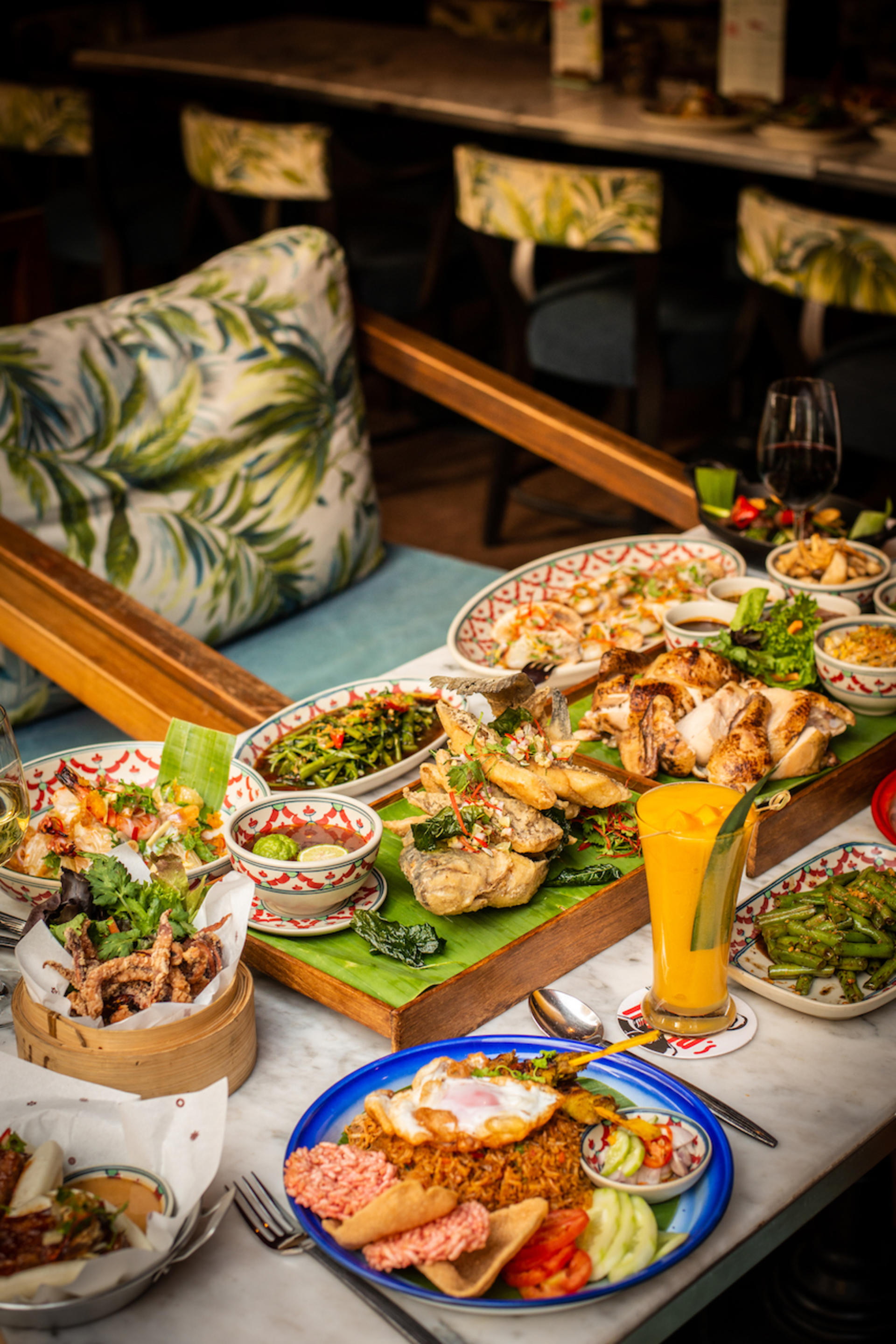 Lily Fu's Asian Bistro at Mercure Bangkok Sukhumvit 11 - Thumbnail 8