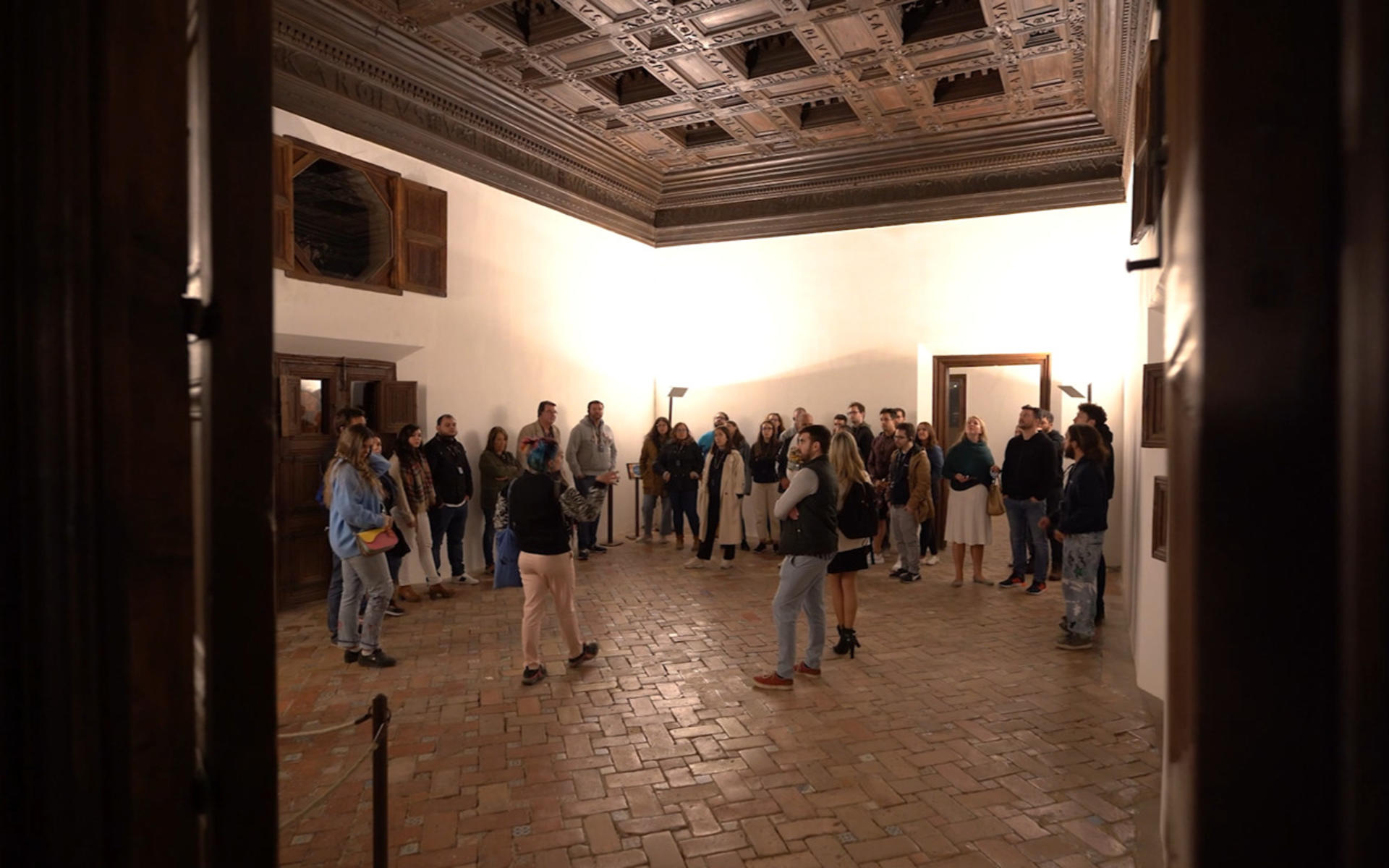  Alhambra & Nasrid Palaces Night Ticket - Thumbnail 2