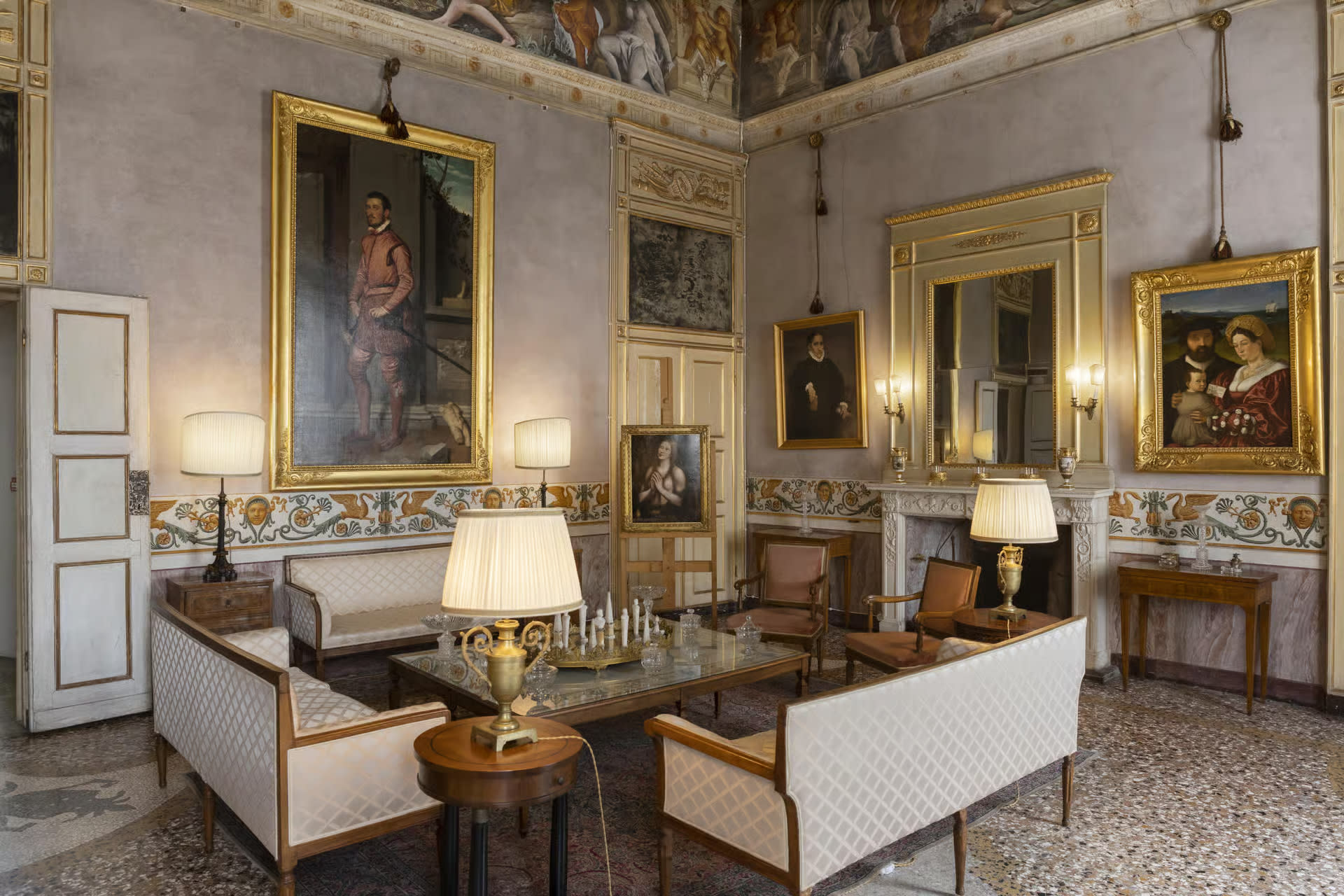 Palazzo Moroni ticket in Bergamo - Thumbnail 2