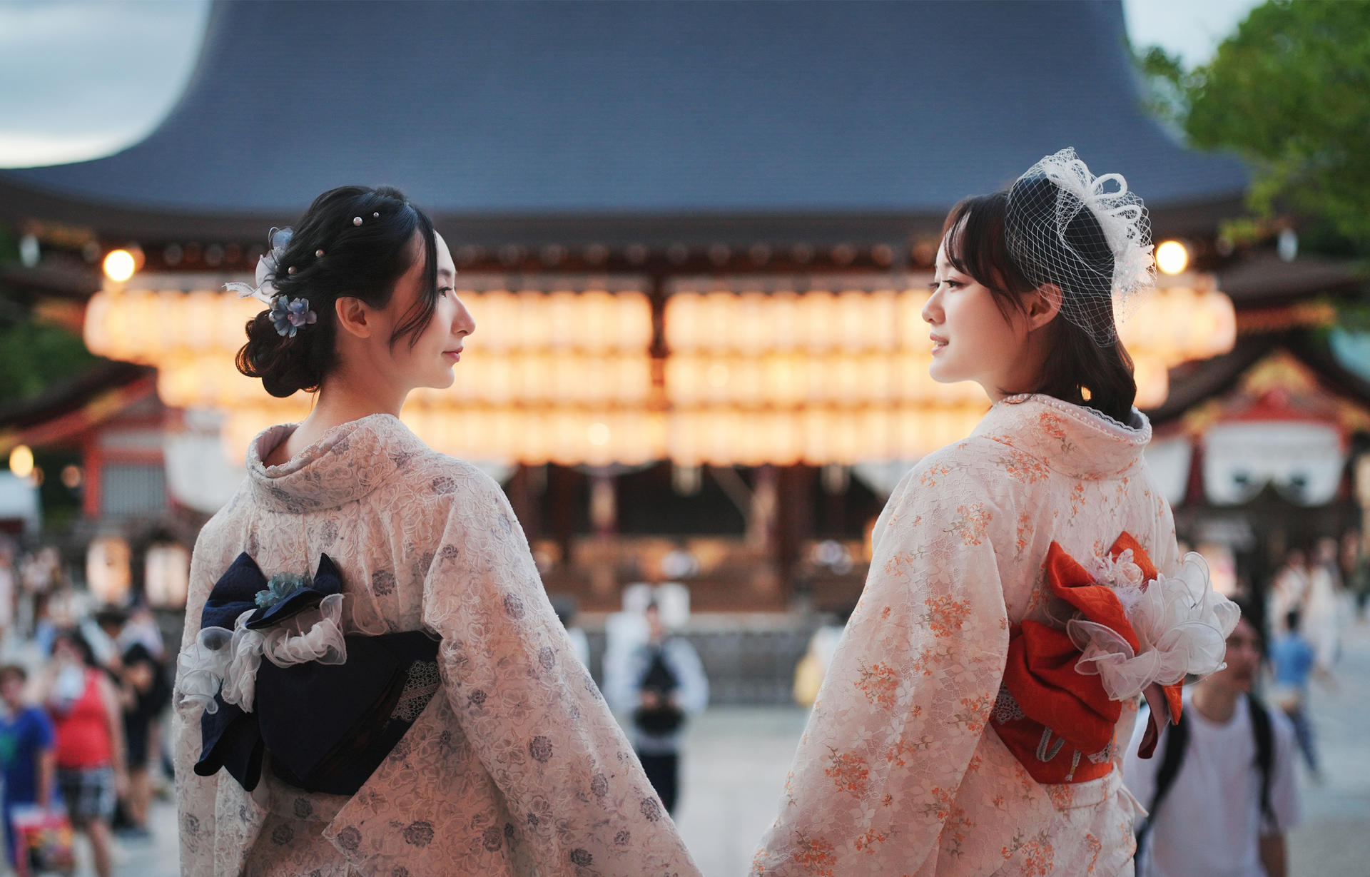 Tokyo Senso-ji Temple | Local Photographer Travel Photography Experience | Free Props Rental + Unlimited Number of People + All Original Photos Delivered | Provided by JBS photo - Thumbnail 2