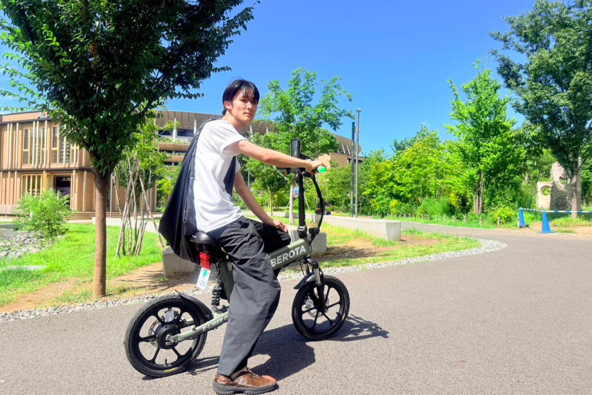 Tokyo Shibuya: No License Required, No-Pedal Electric Motorbike Tour - Thumbnail 20