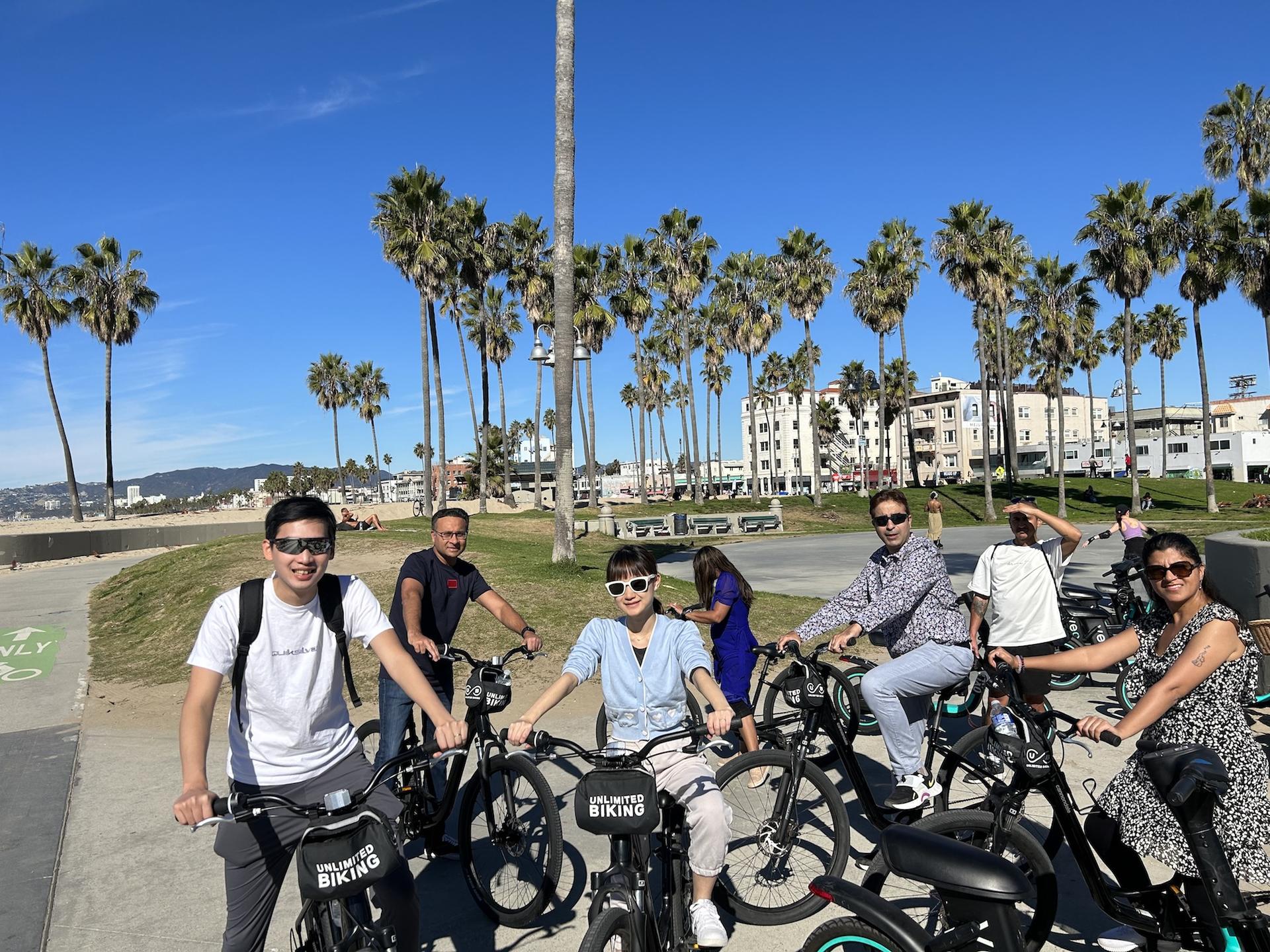 Santa Monica Bike Rentals - Thumbnail 4
