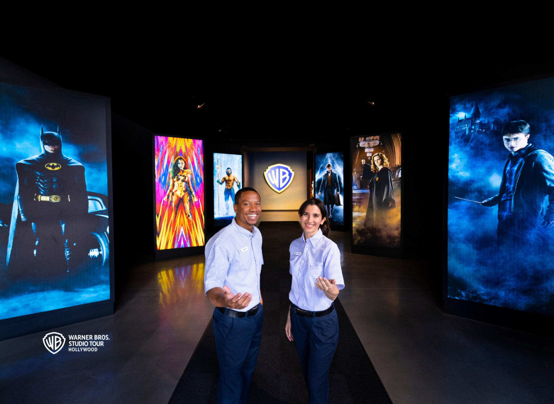 Warner Bros. Studio Entry & Hop-On Hop-Off Bus Tour with Audio Guide - Thumbnail 8