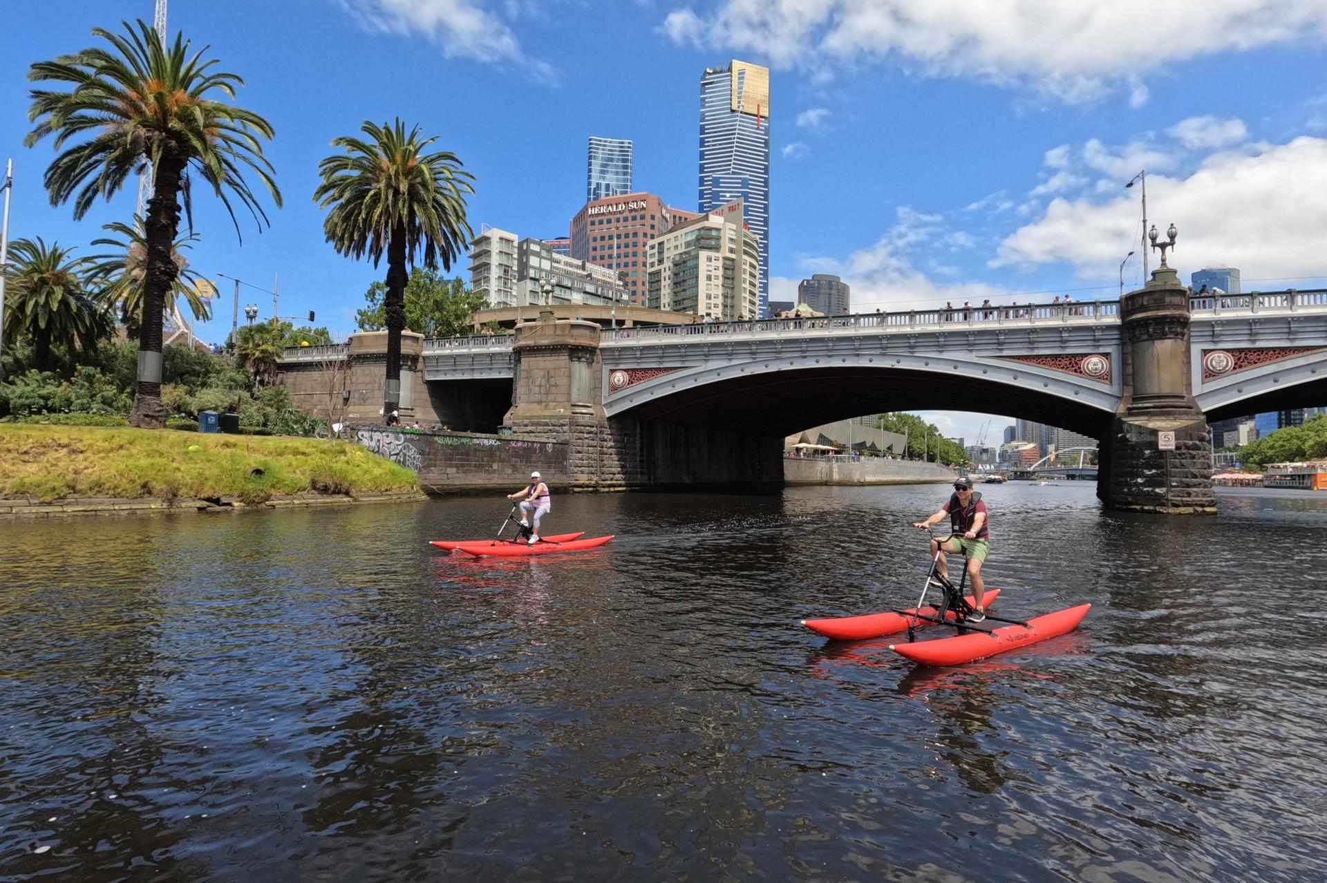 Yarra River Waterbike Experience in Melbourne - Thumbnail 7