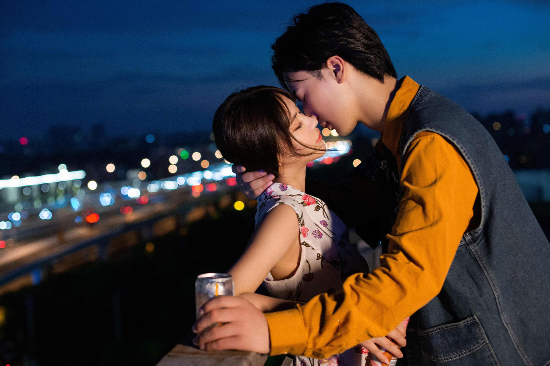 The Bund/Wukang Road Couple Travel Photography - Thumbnail 13