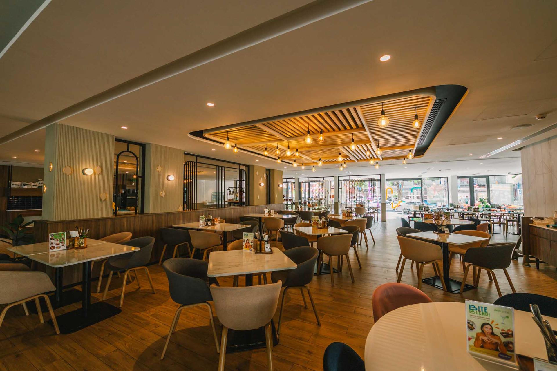 Deja Brew Lifestyle Cafe at Centara Life Hotel Bangkok Phra Nakhon - Thumbnail 47
