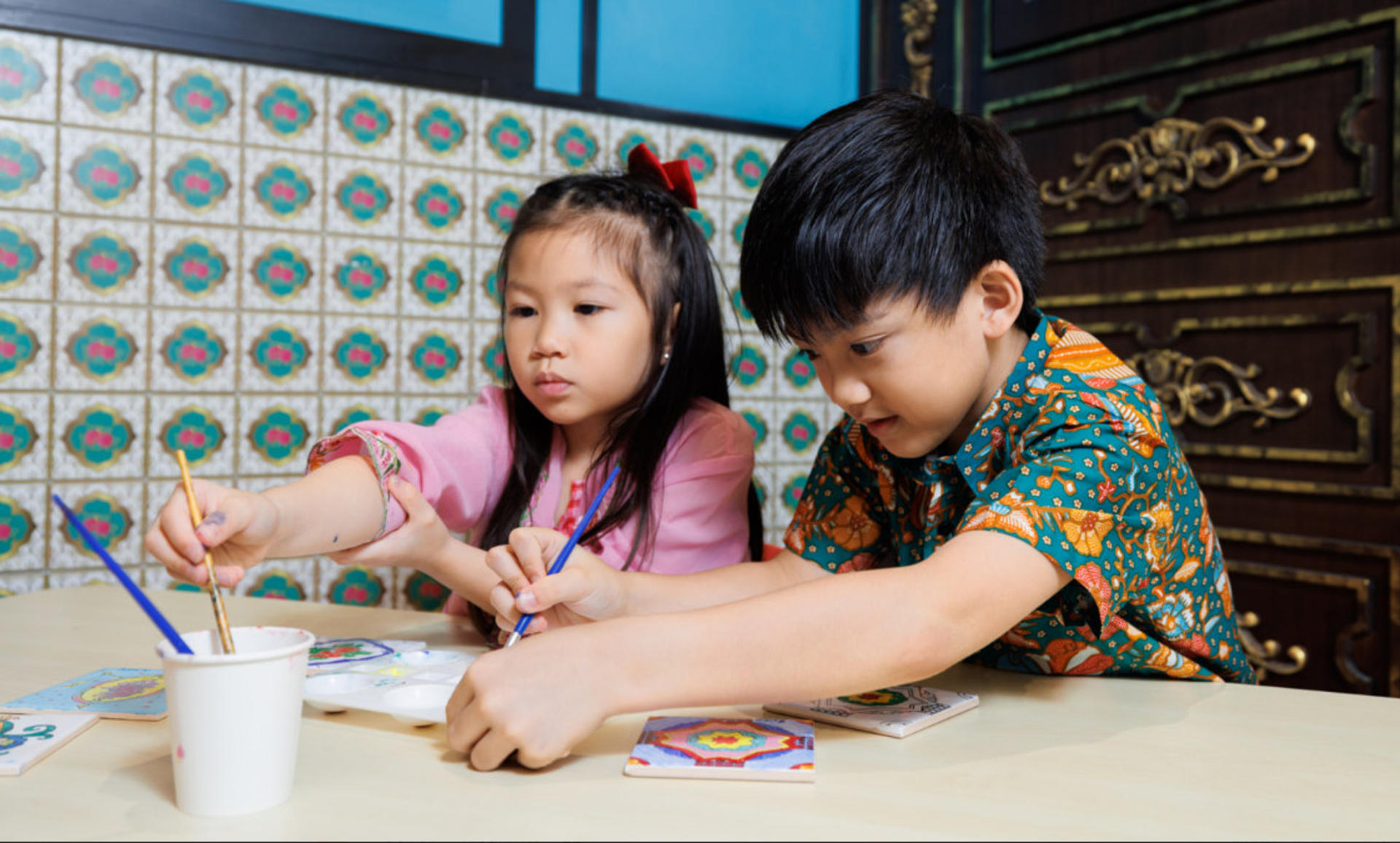 Little Hands, Big Colors: The Intan Peranakan Tile Experience - Thumbnail 4