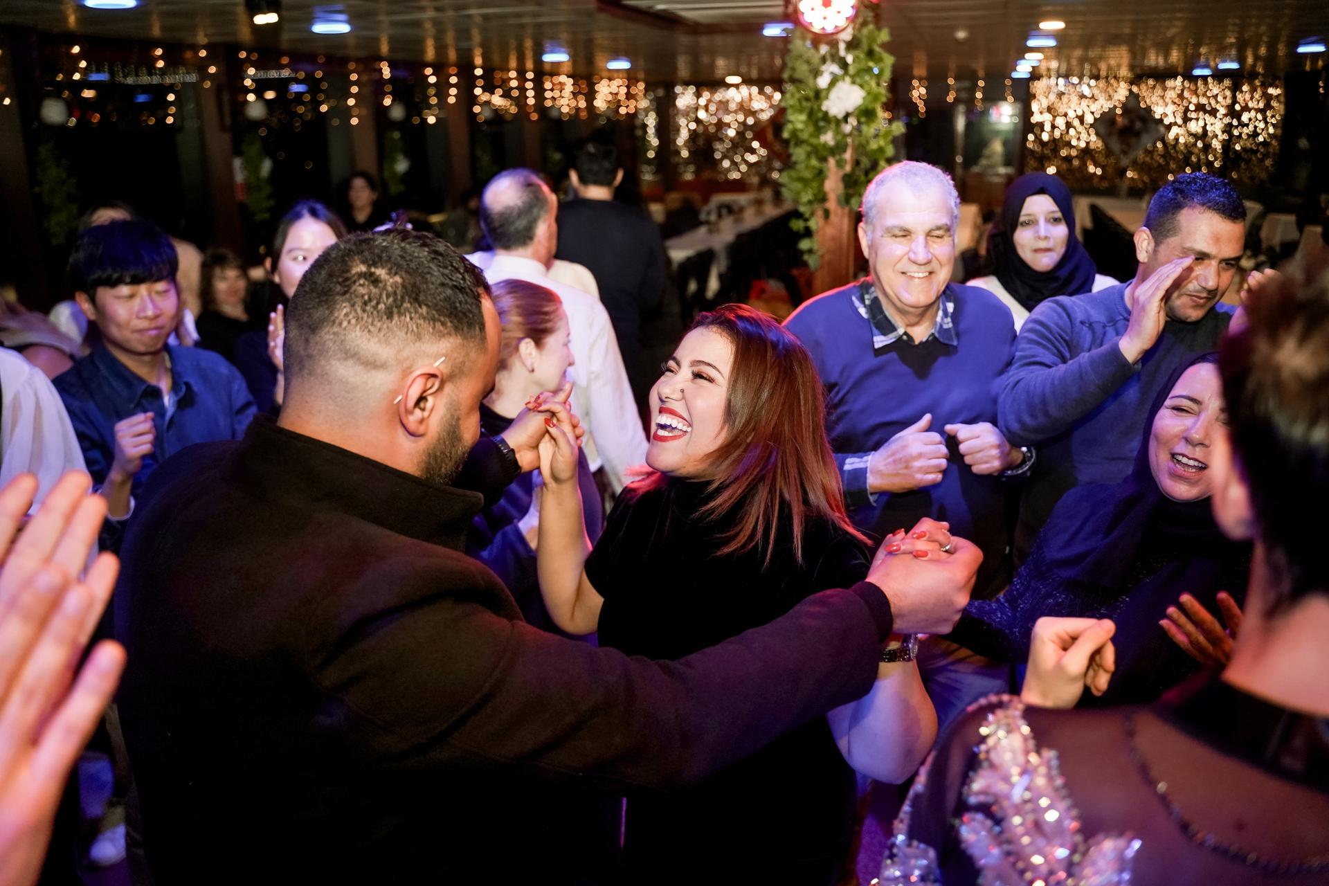 Istanbul Dinner Cruise and Entertainment with Private Table - Thumbnail 8