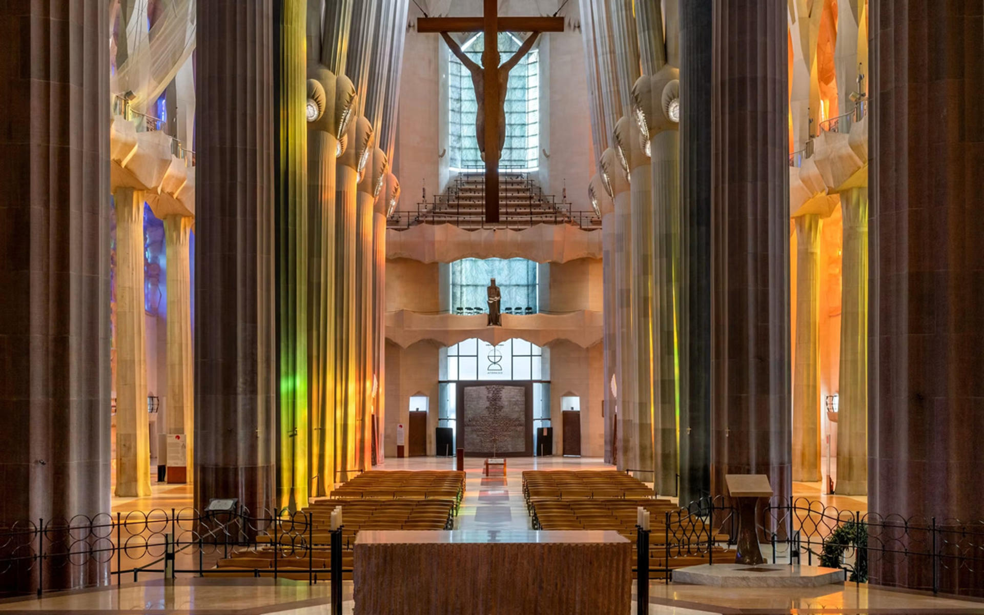 Sagrada Familia Entry Ticket with Tower Access - Thumbnail 3