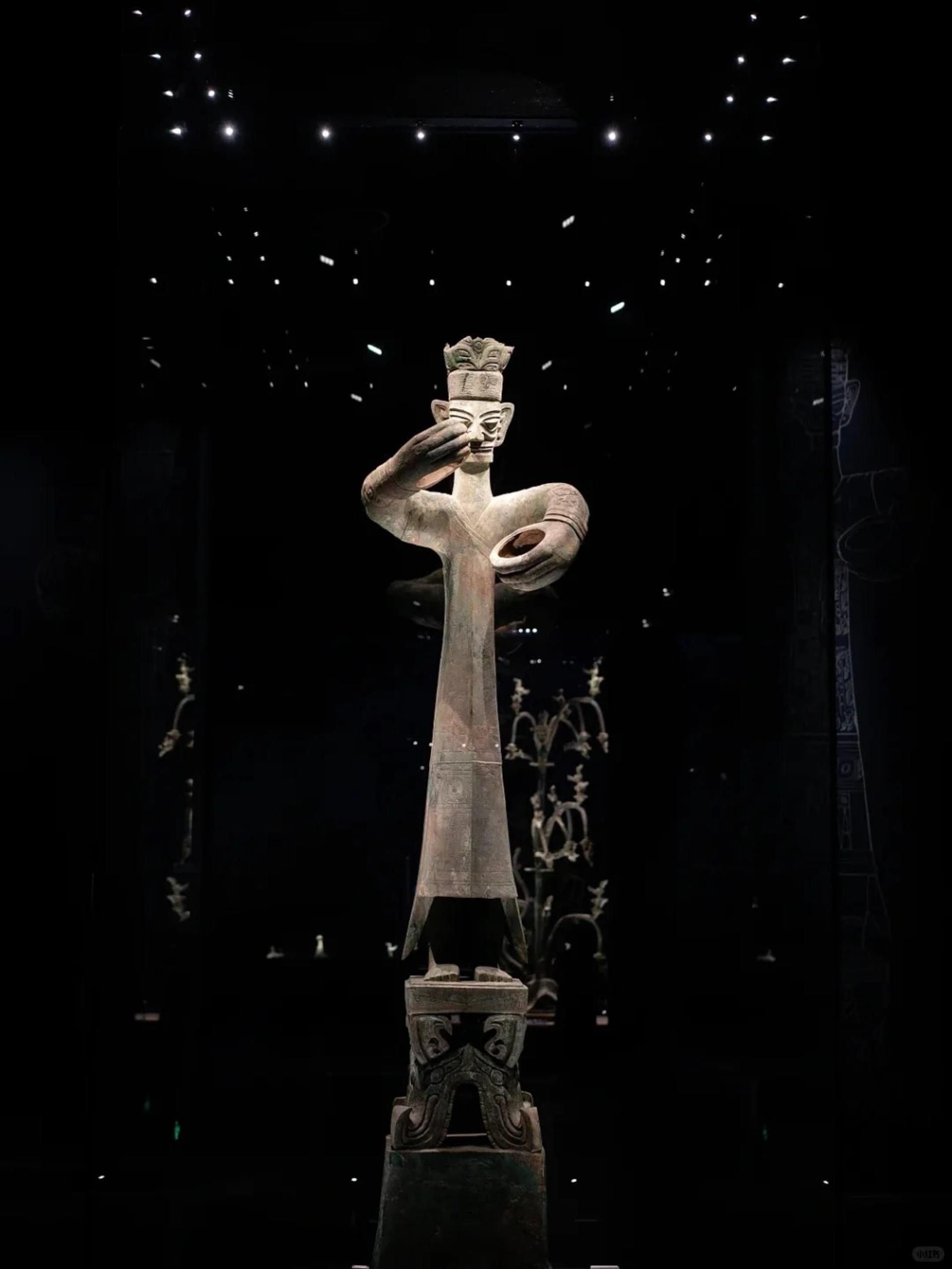 One-Day Tour to Chengdu Research Base of Giant Panda Breeding and Sanxingdui Museum - Thumbnail 9