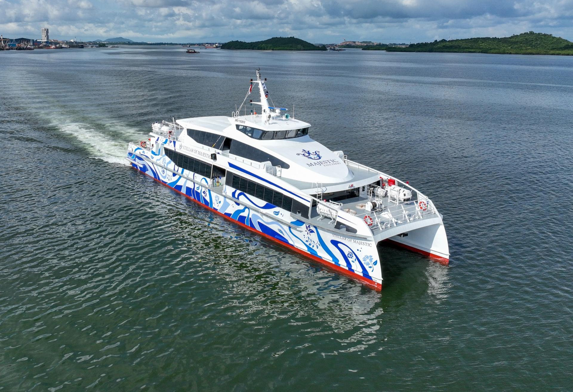 Singapore - Batam Ferry by Majestic Fast - Thumbnail 12