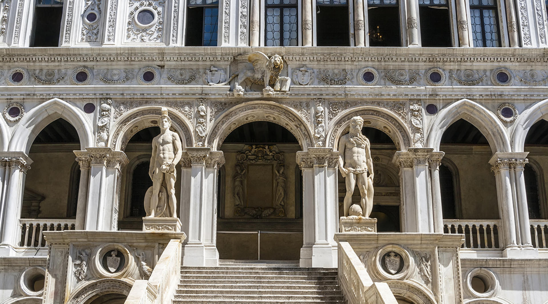 Doge's Palace Half-Day Skip-the-Line Guided Tour - Thumbnail 4