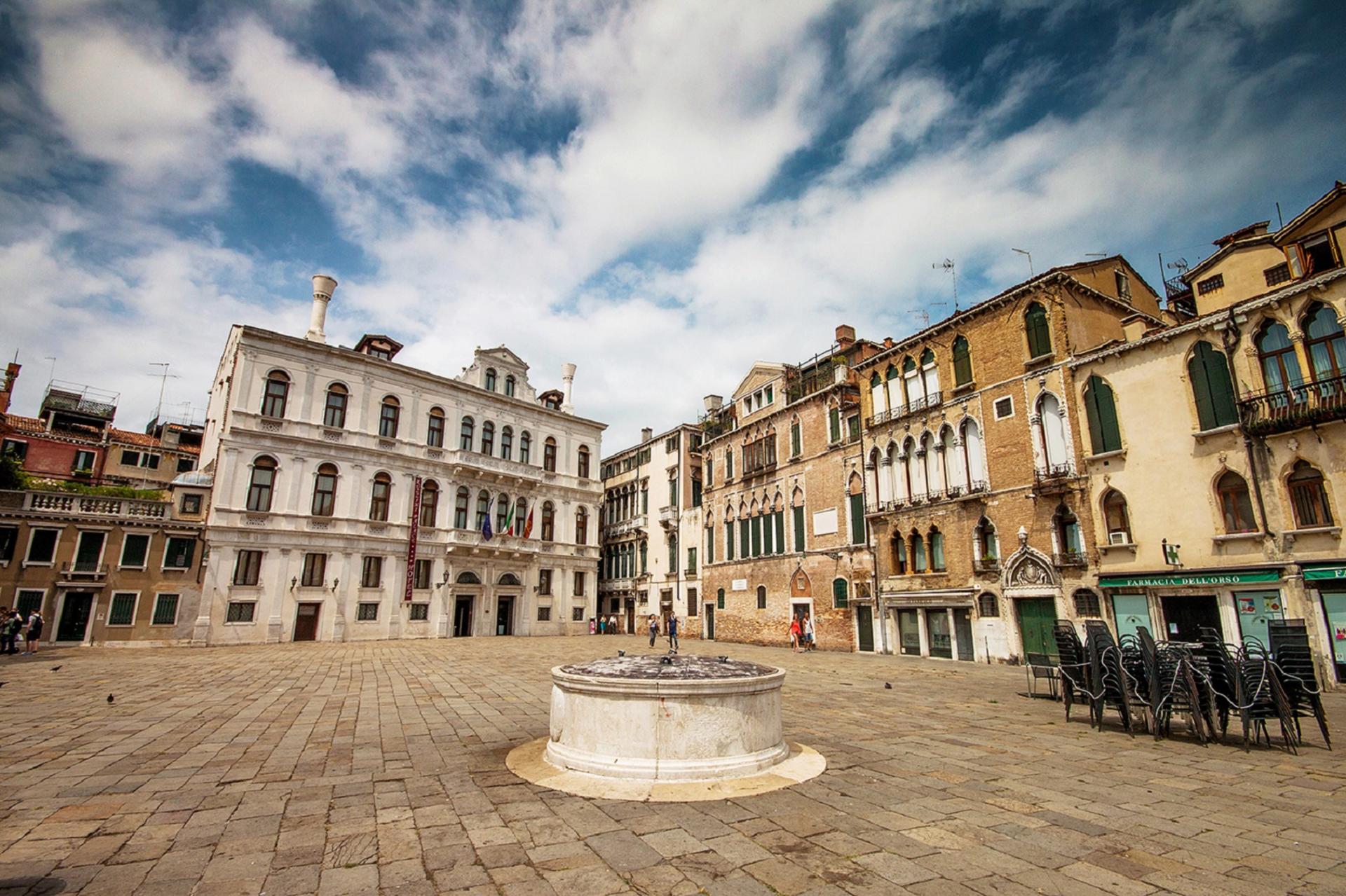 Morning Walking Tour in Venice - Thumbnail 4